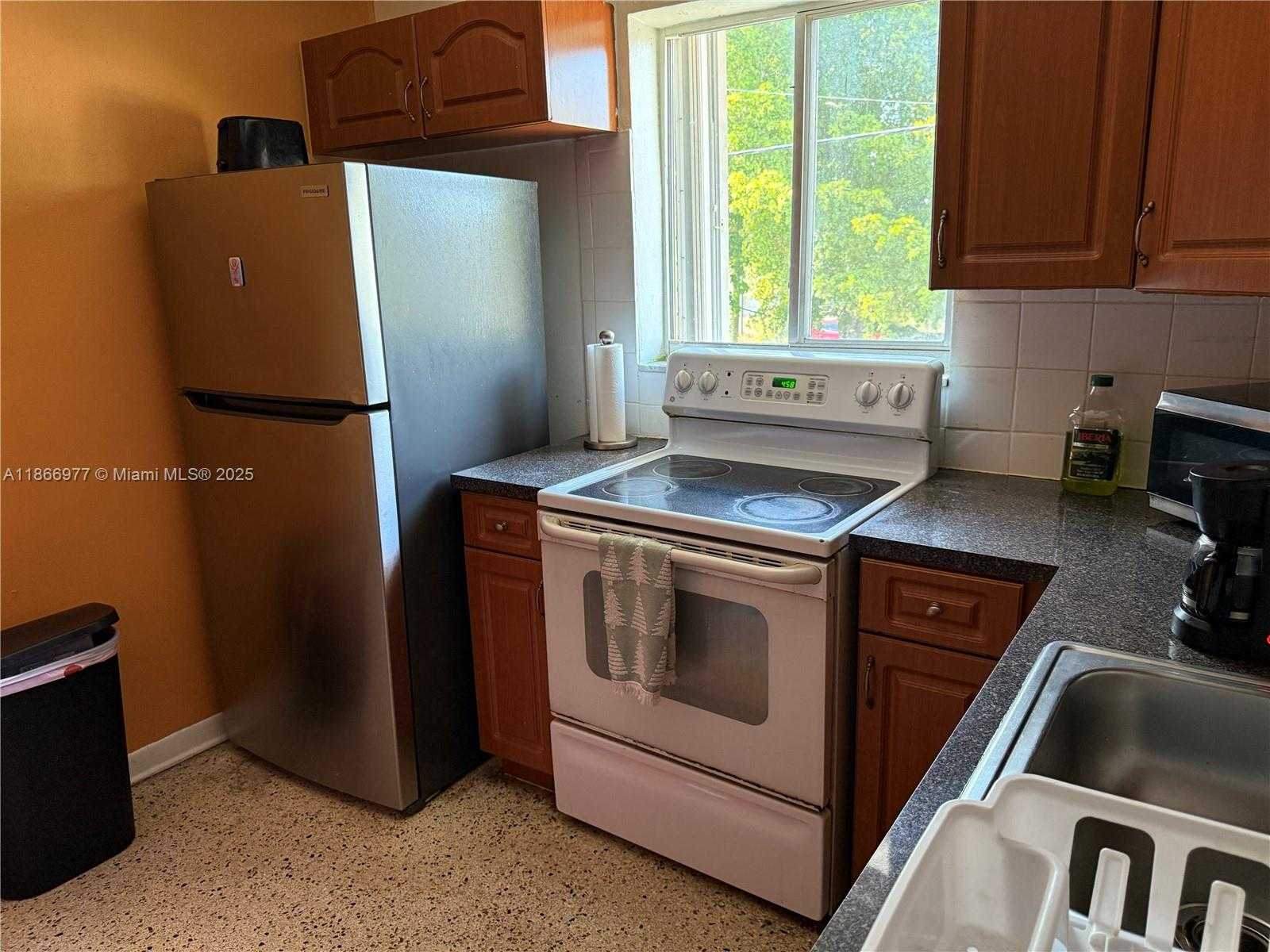 Small Image of 502 SOUTH WEST 13TH AVE #4, Miami Number 44