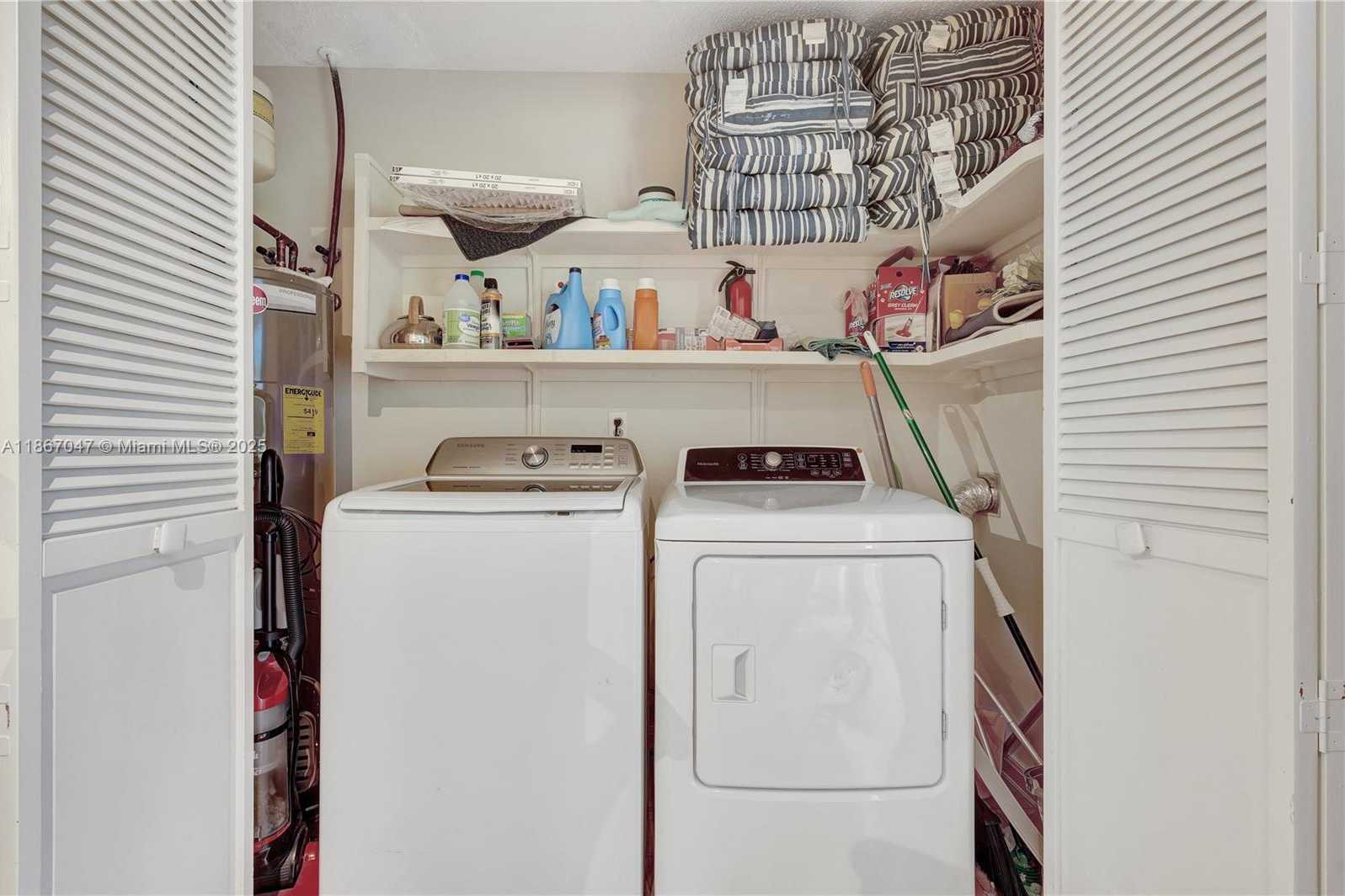 Small Image of 1505 CORAL AVE #2, Vero Beach Number 16