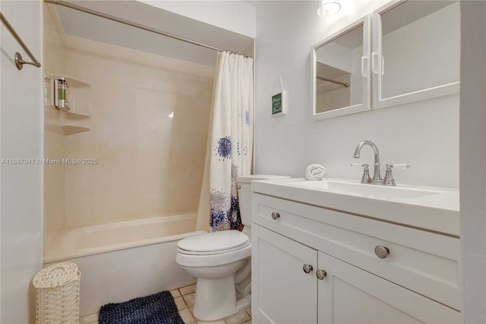 Small Image of 1505 CORAL AVE #2, Vero Beach Number 30