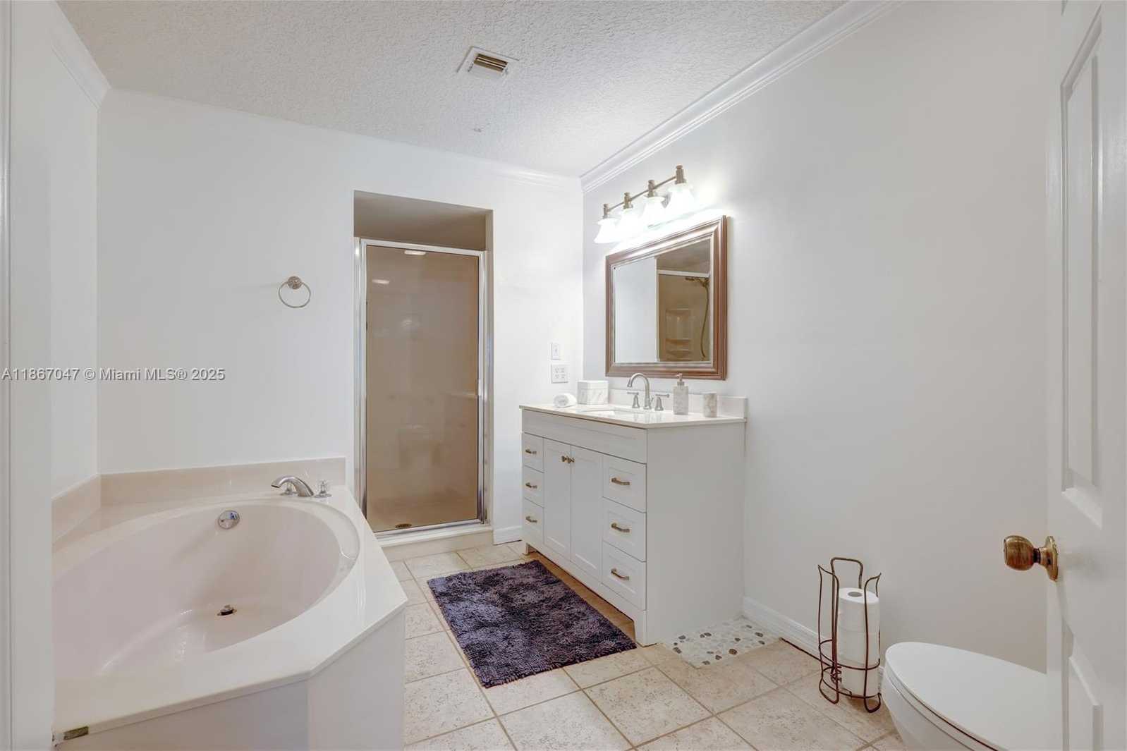 Small Image of 1505 CORAL AVE #2, Vero Beach Number 33