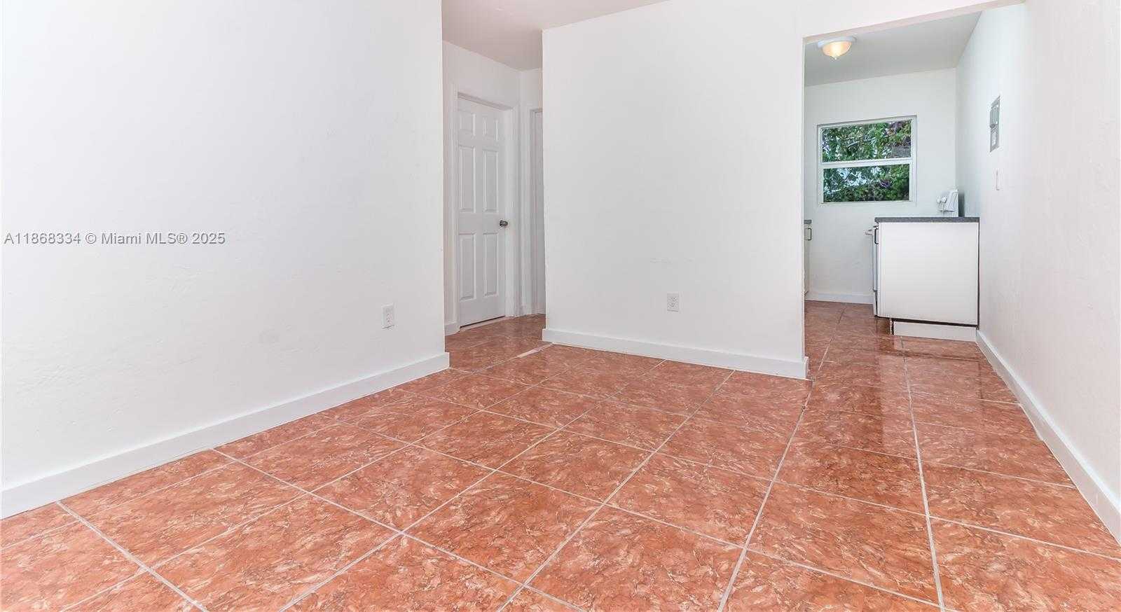 Small Image of 1245 NORTH WEST 60TH ST, Miami Number 10