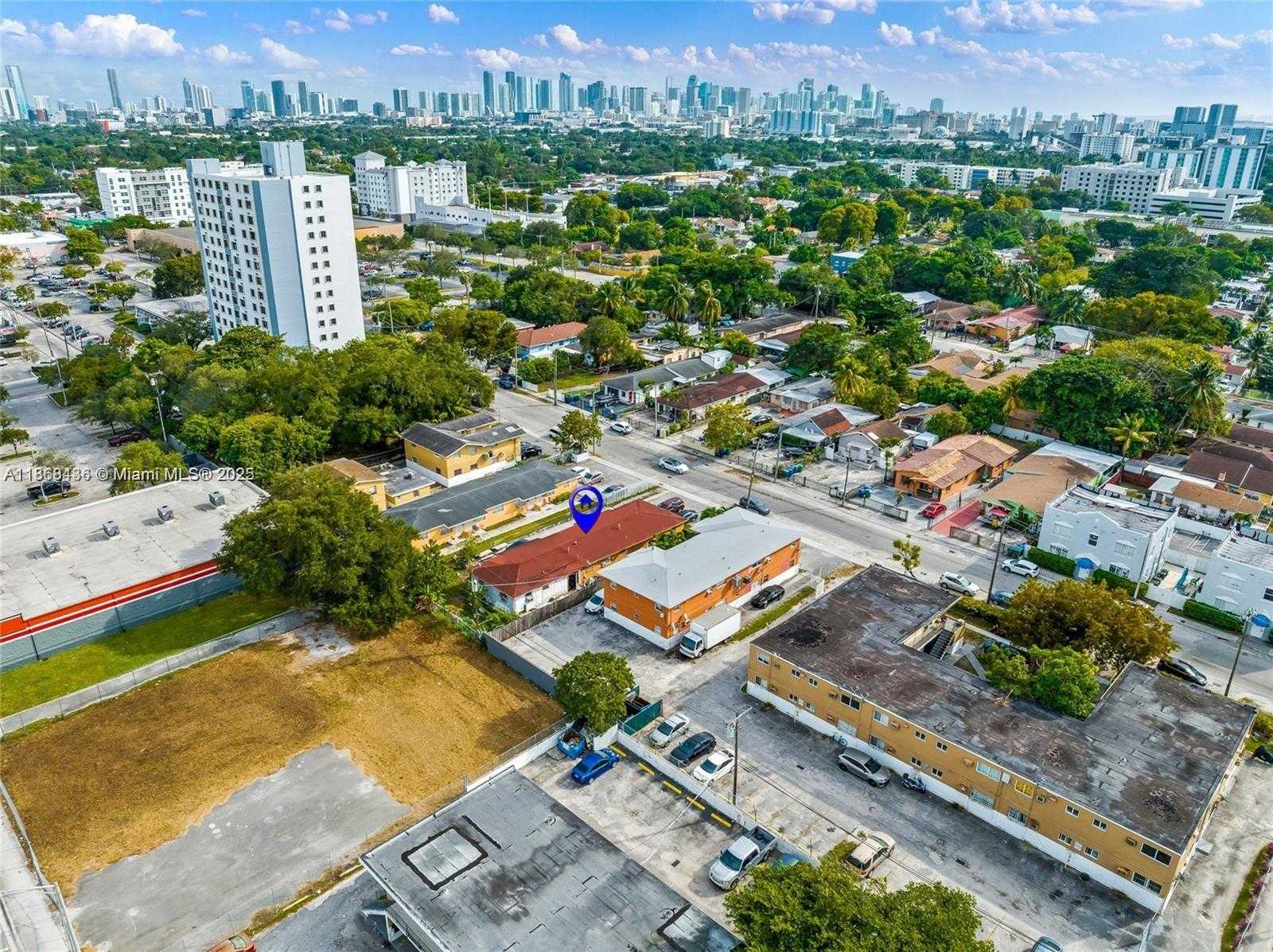 Small Image of 1859 NORTH WEST 35TH ST, Miami Number 6