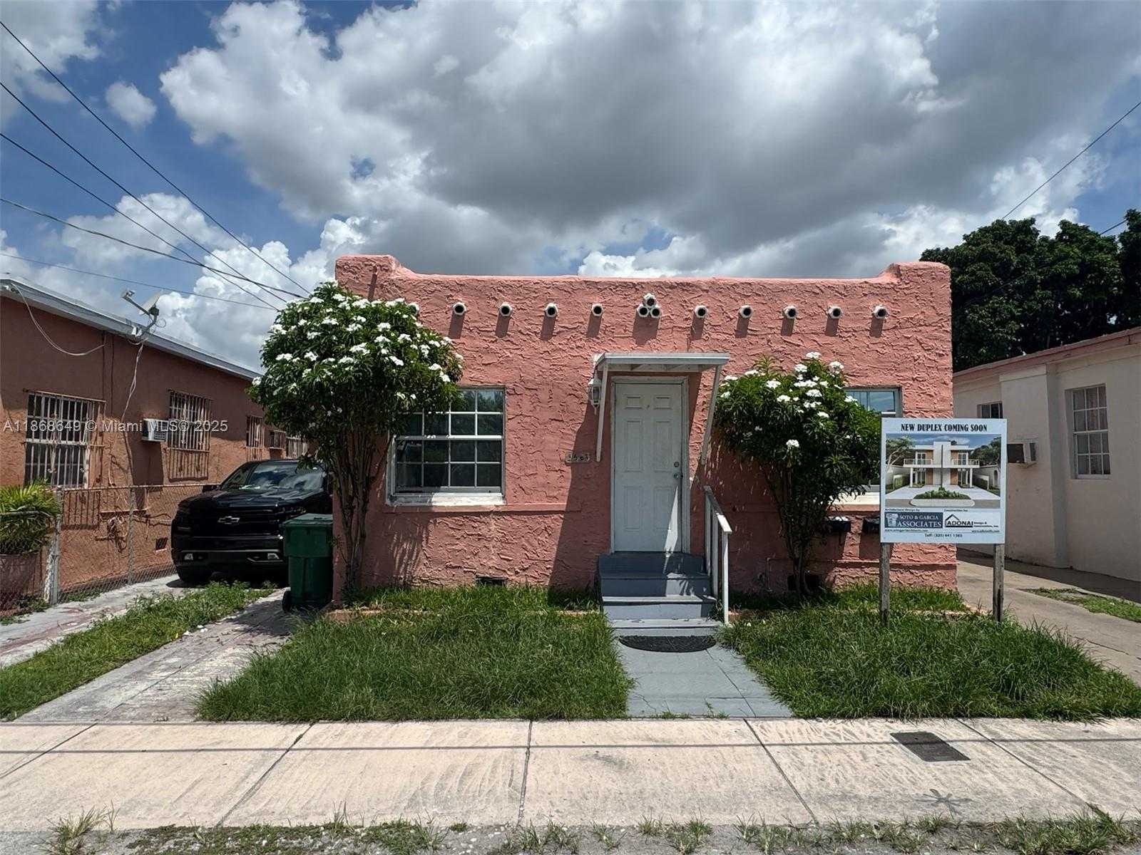Small Image of 3565 SOUTH WEST 14TH ST #2, Miami Number 14