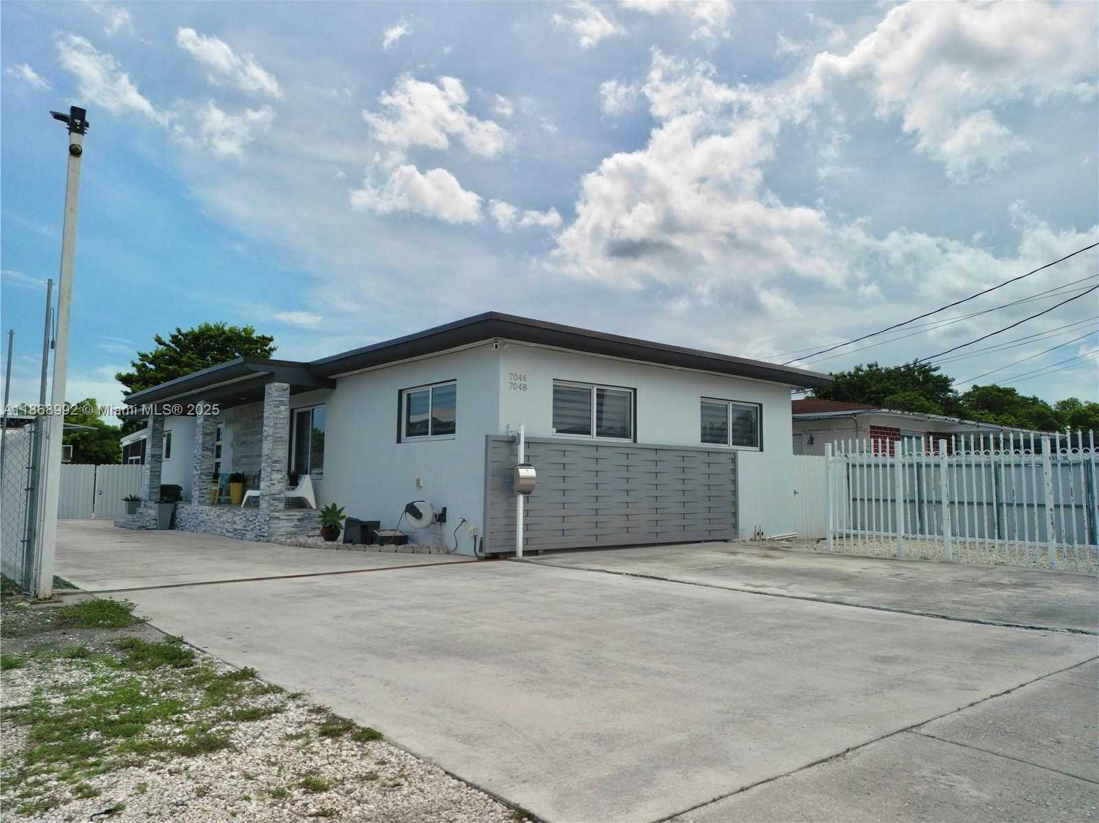 Small Image of 7046 SOUTH WEST 22ND ST #2, Miami Number 2