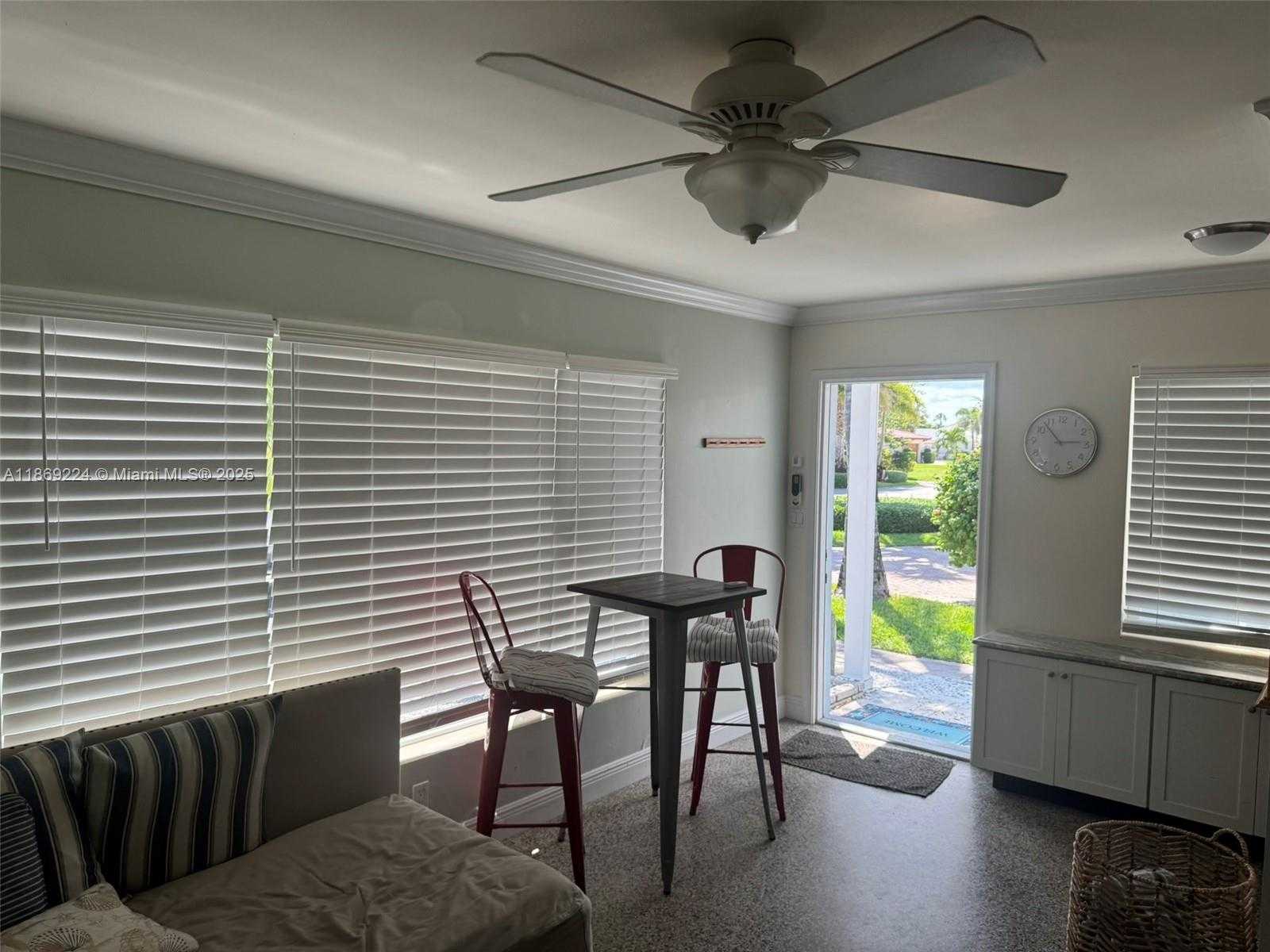 Small Image of 121 LINDA LN #3, Palm Beach Shores Number 35