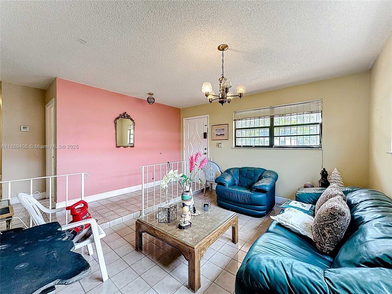 Small Image of 1055 NORTH WEST 32ND CT, Miami Number 25