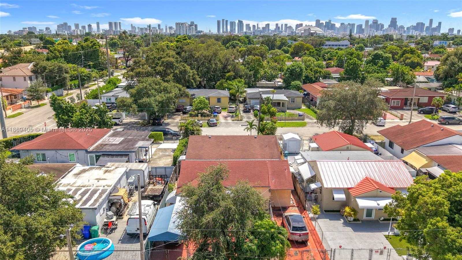 Small Image of 1055 NORTH WEST 32ND CT, Miami Number 5