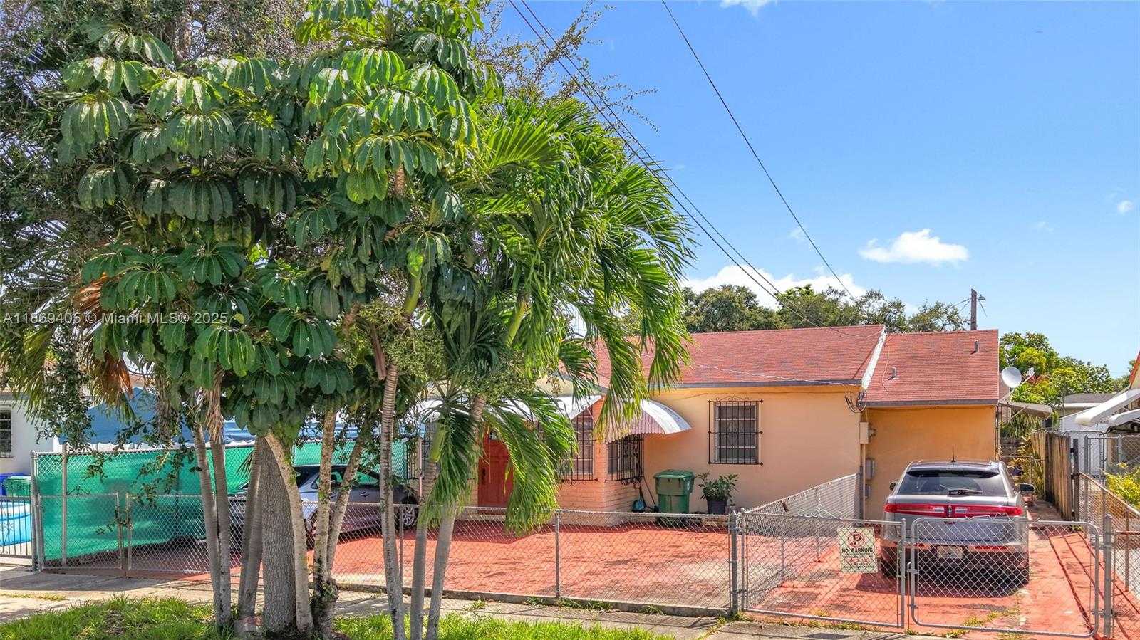 Small Image of 1055 NORTH WEST 32ND CT, Miami Number 6