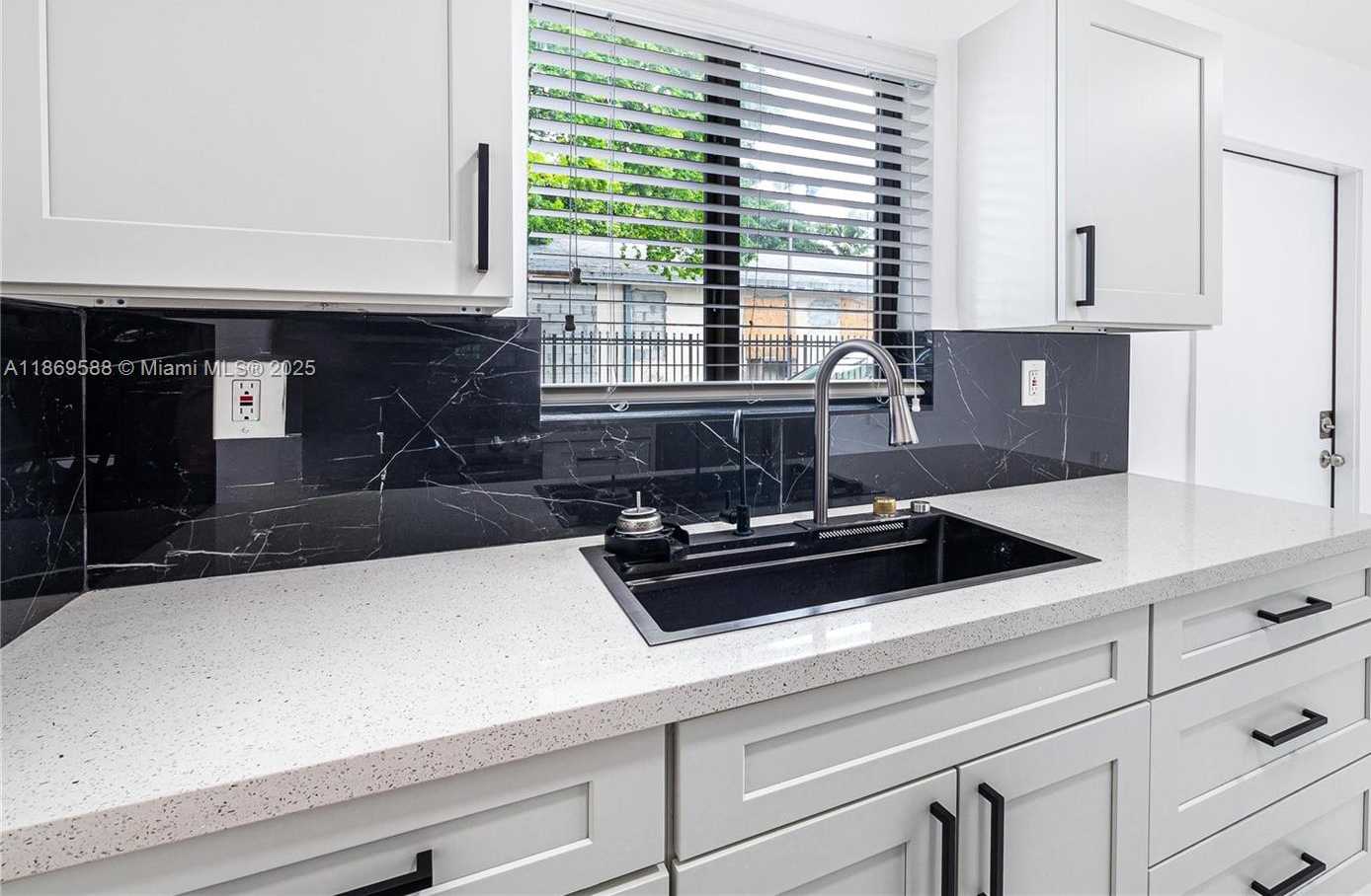 Small Image of 131 NORTH EAST 77TH ST, Miami Number 33