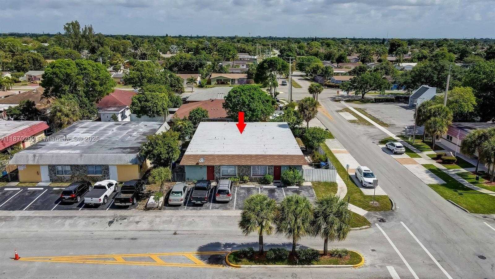 Small Image of 7801 SOUTH WEST 10TH ST, North Lauderdale Number 2