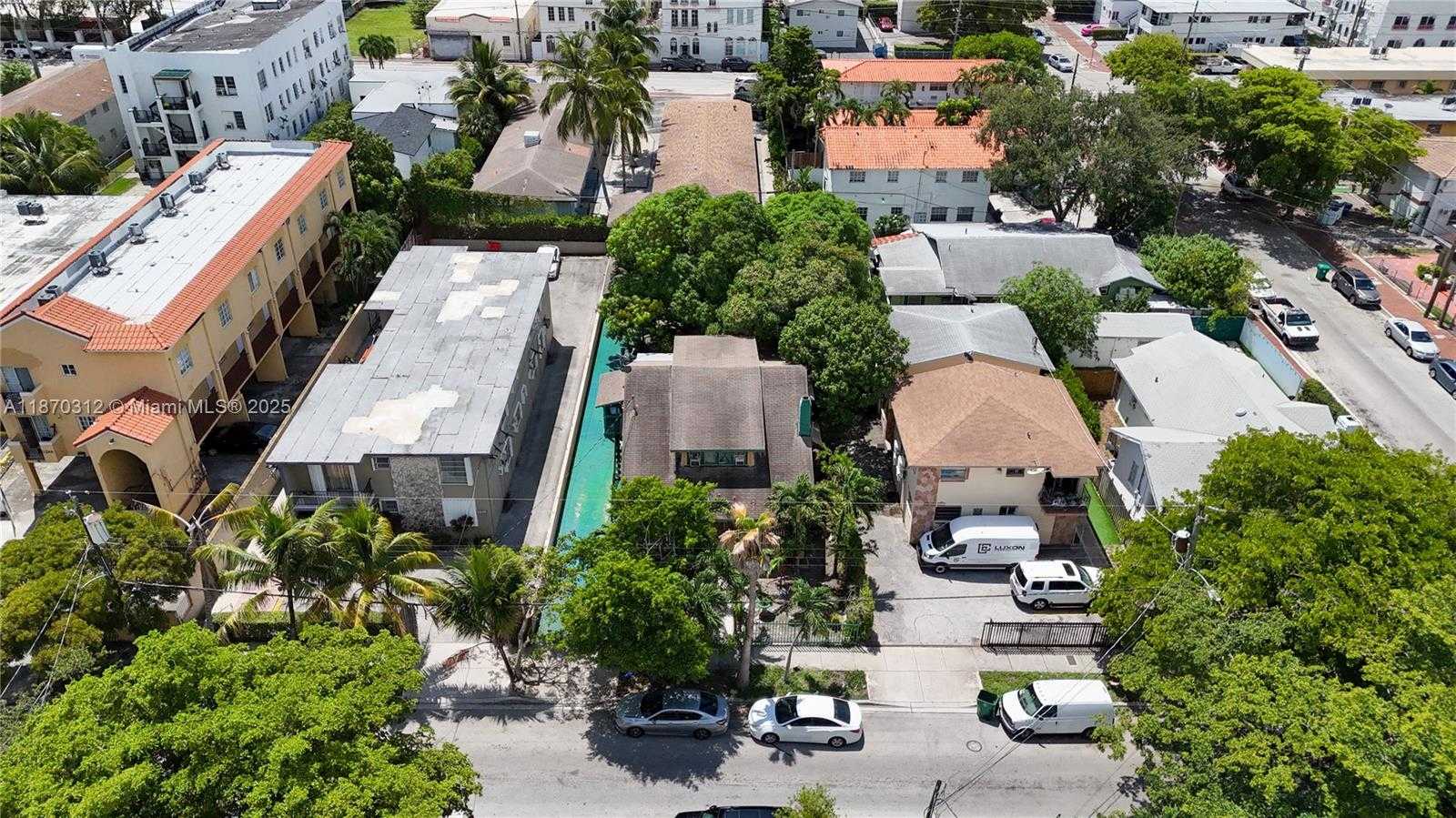 Small Image of 1260 SOUTH WEST 5TH ST #4, Miami Number 19