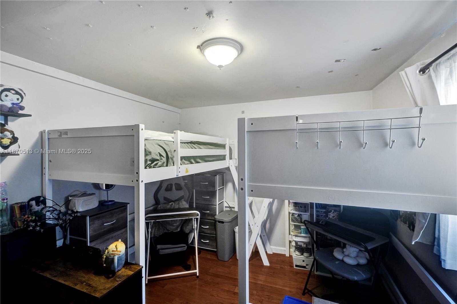 Small Image of 329 NORTH EAST 58TH STREET, Miami Number 18