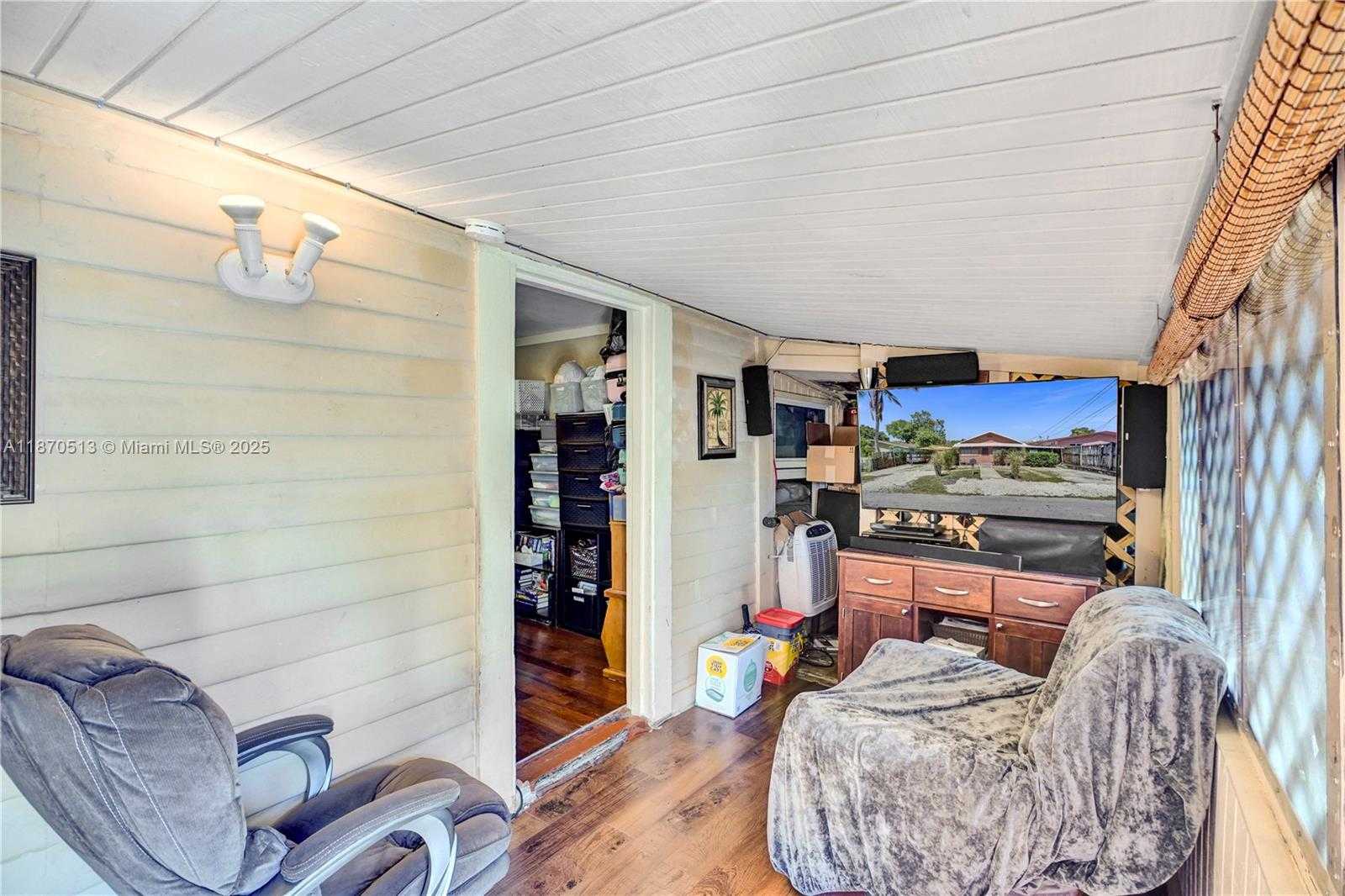 Small Image of 329 NORTH EAST 58TH STREET, Miami Number 19