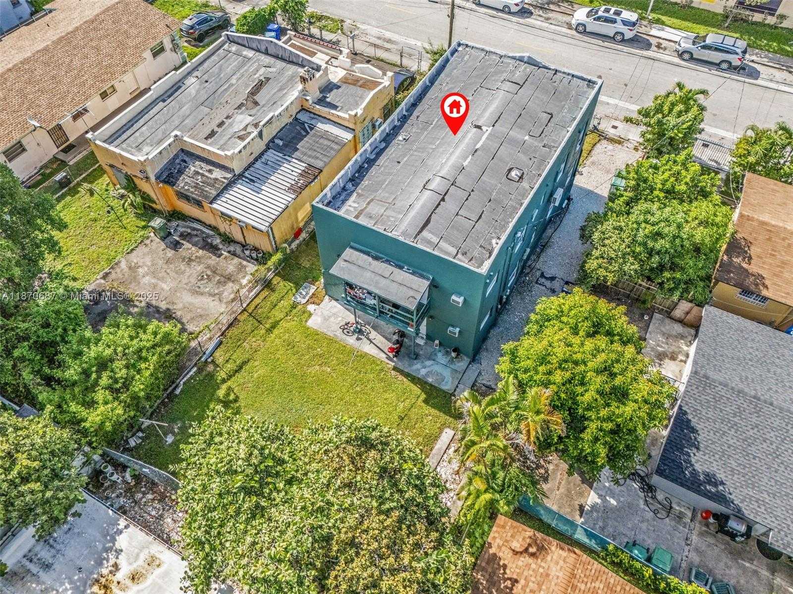 Small Image of 1075 NORTH WEST 30TH ST, Miami Number 4