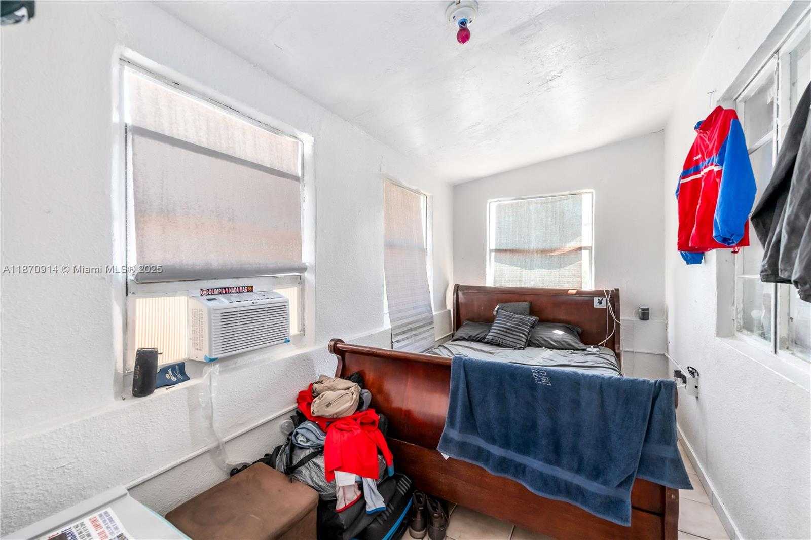 Small Image of 144 NORTH WEST 53RD ST, Miami Number 11