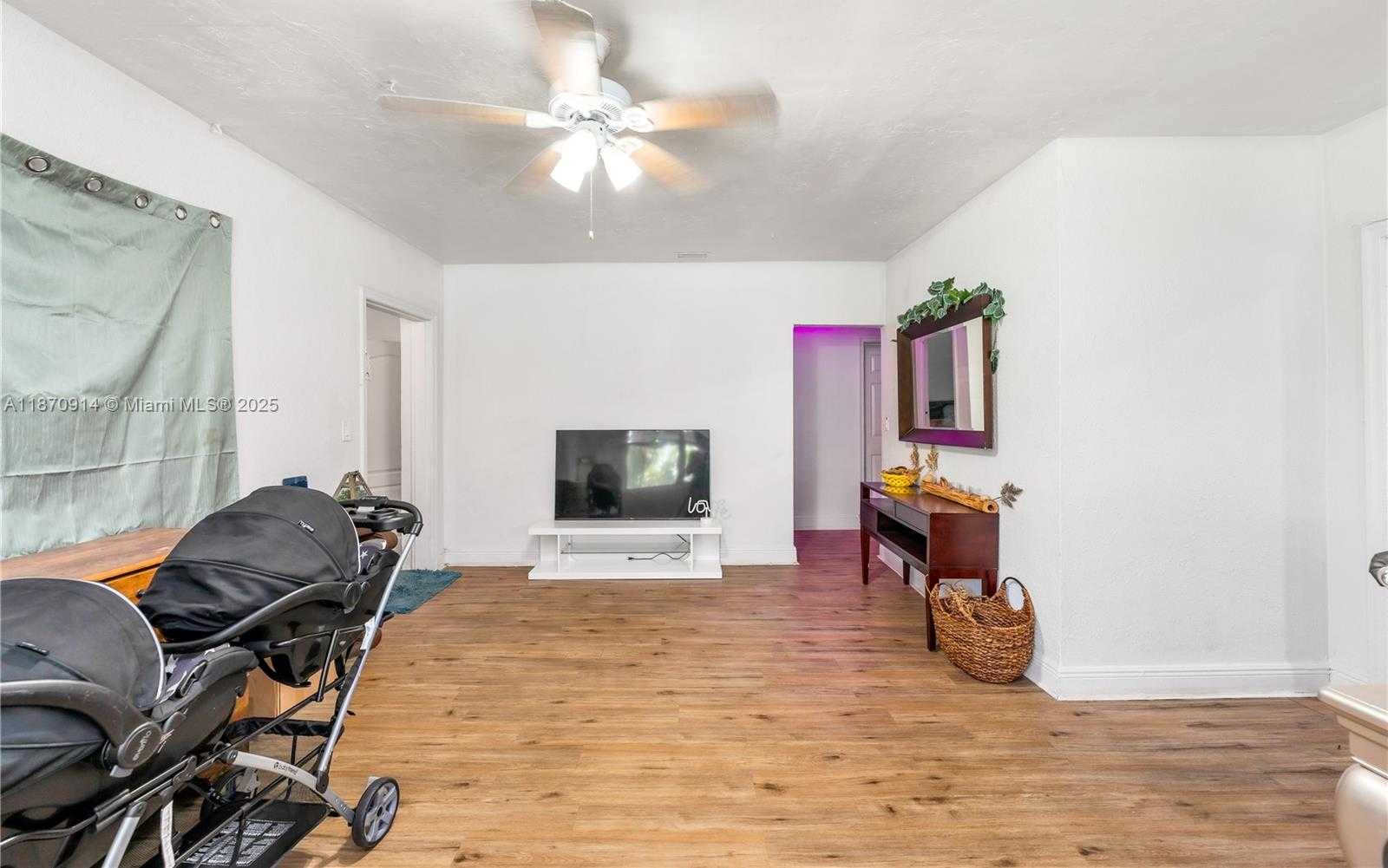 Small Image of 144 NORTH WEST 53RD ST, Miami Number 16