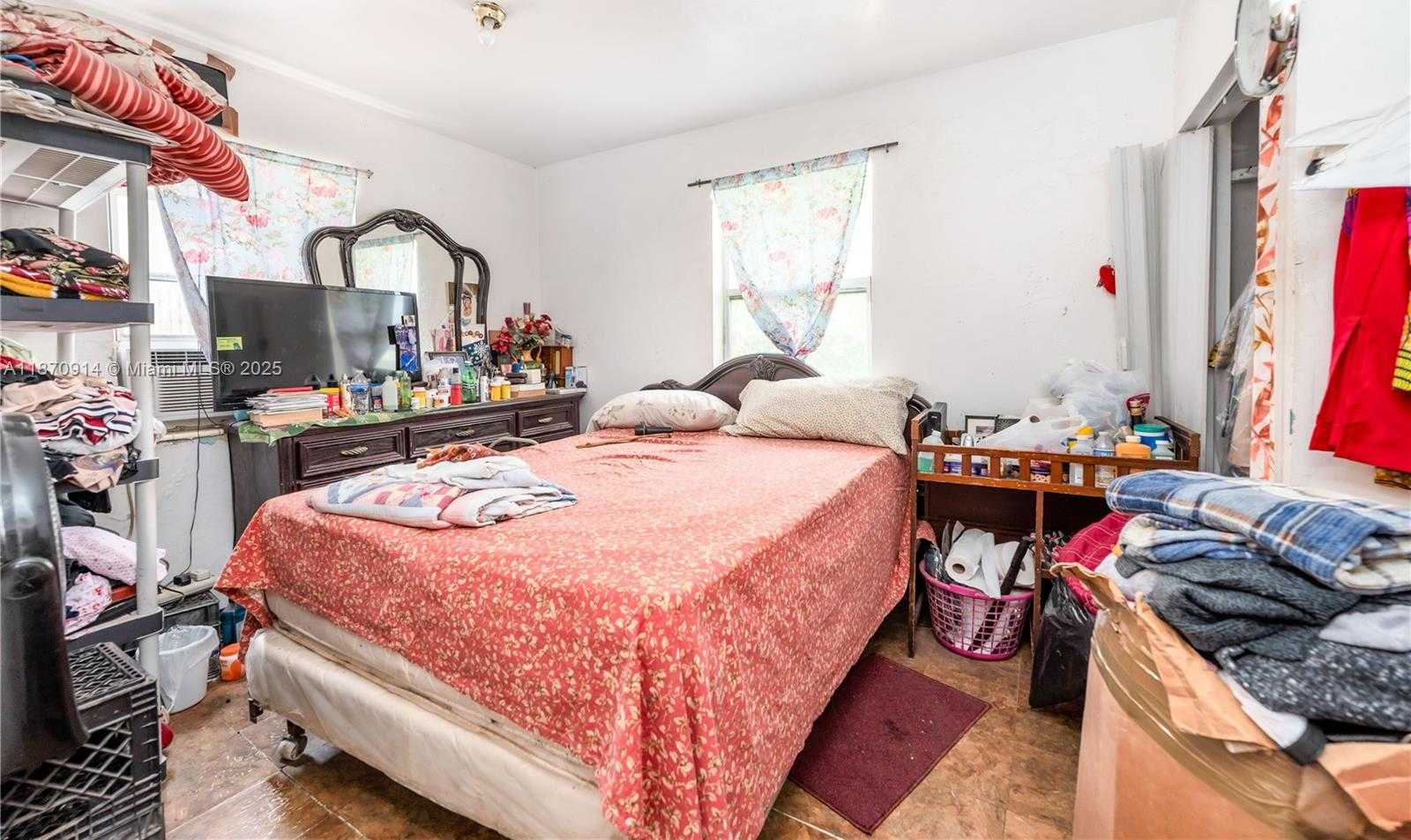Small Image of 144 NORTH WEST 53RD ST, Miami Number 28