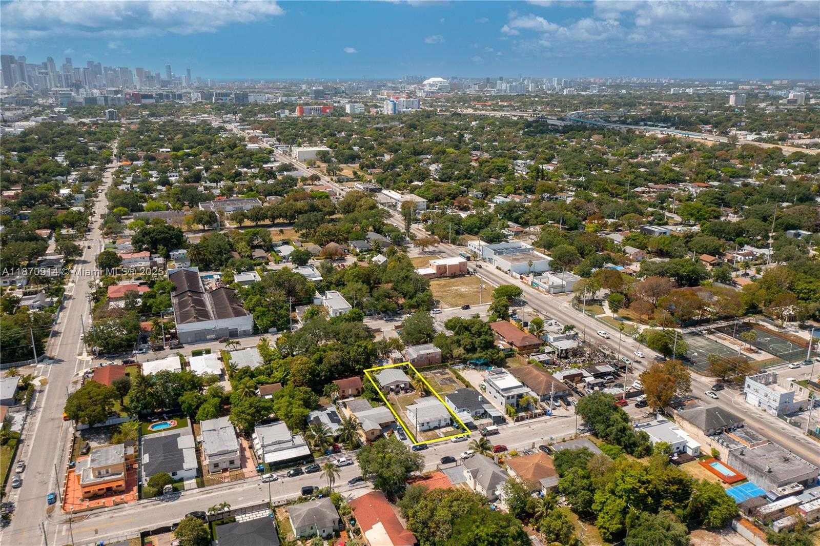Small Image of 144 NORTH WEST 53RD ST, Miami Number 31