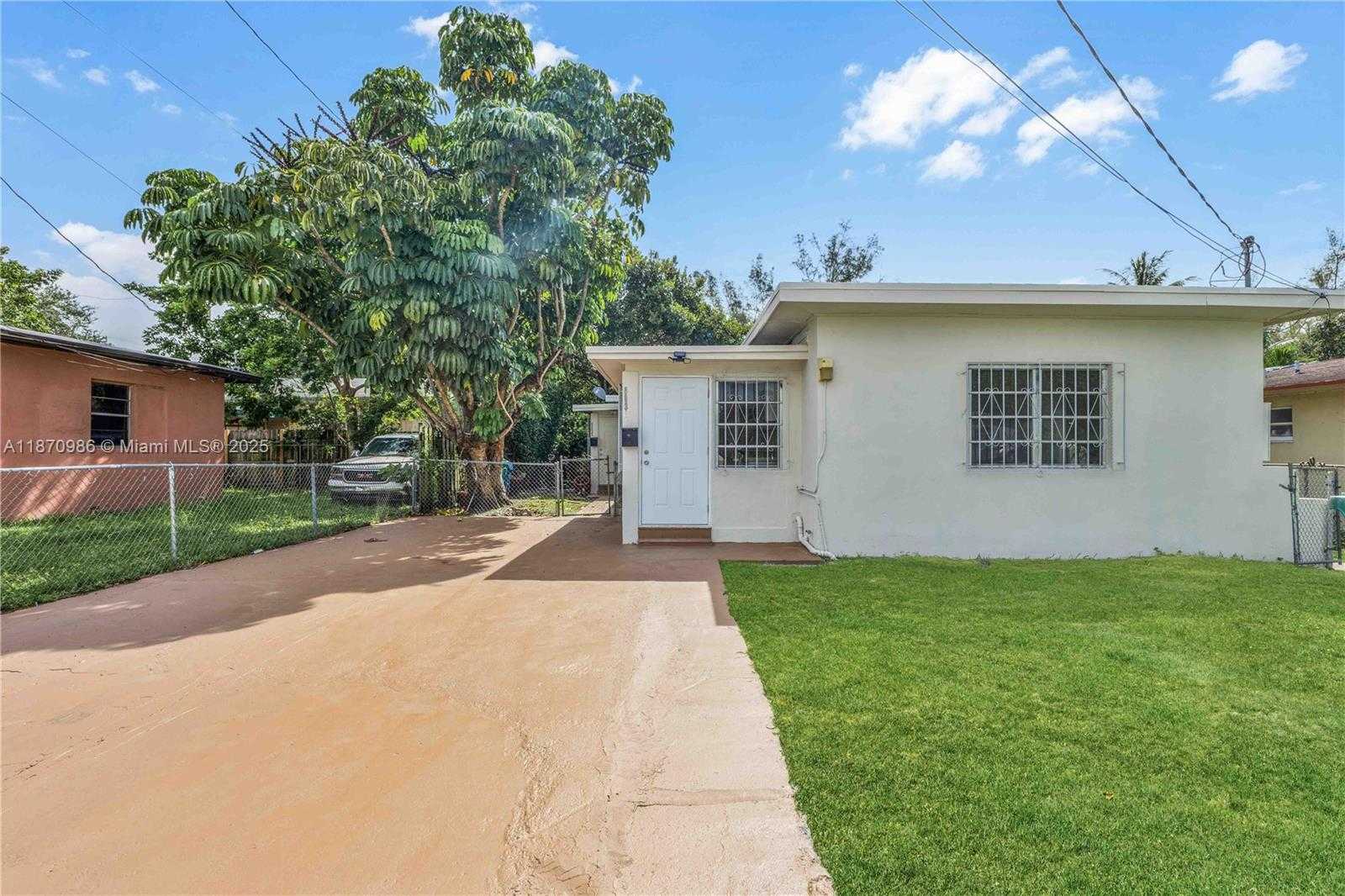 Small Image of 8031 NORTH WEST 12TH CT, Miami Number 2