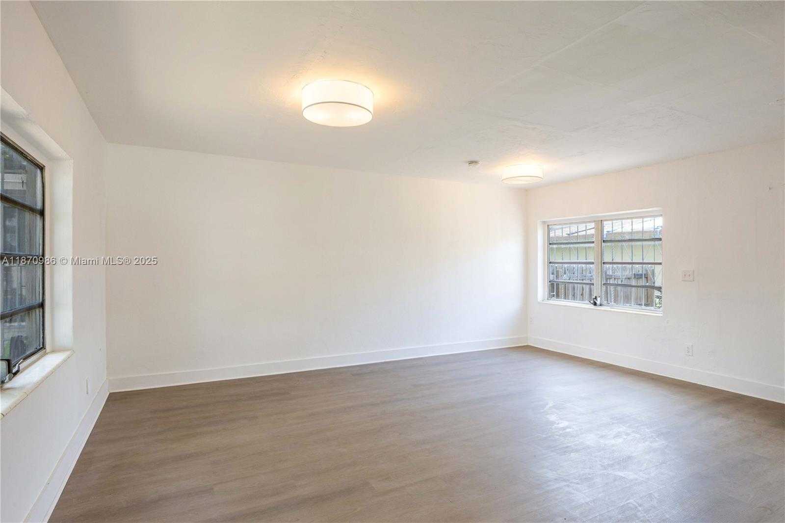 Small Image of 8031 NORTH WEST 12TH CT, Miami Number 6