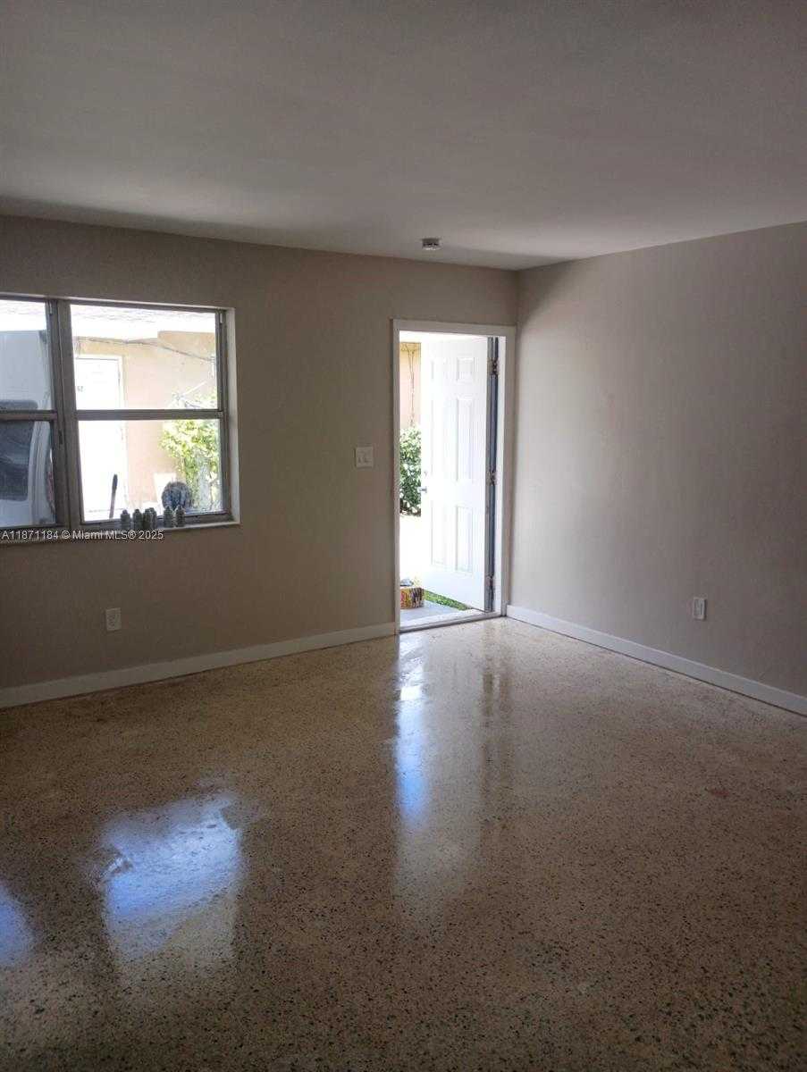 Small Image of 1140 NORTH WEST 9TH ST, Homestead Number 3
