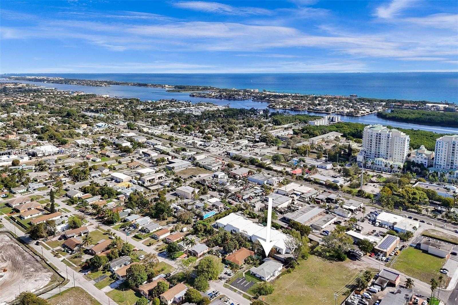 Small Image of 400 NORTH EAST 2ND ST, Boynton Beach Number 13