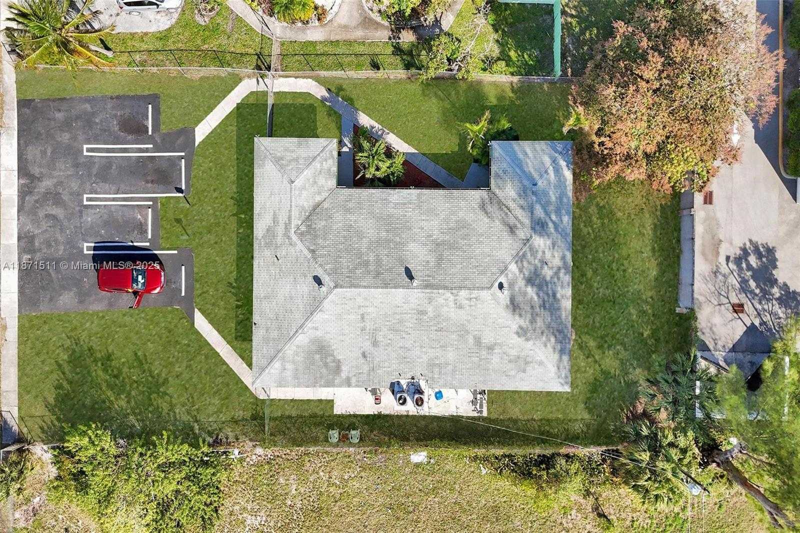 Small Image of 400 NORTH EAST 2ND ST, Boynton Beach Number 15