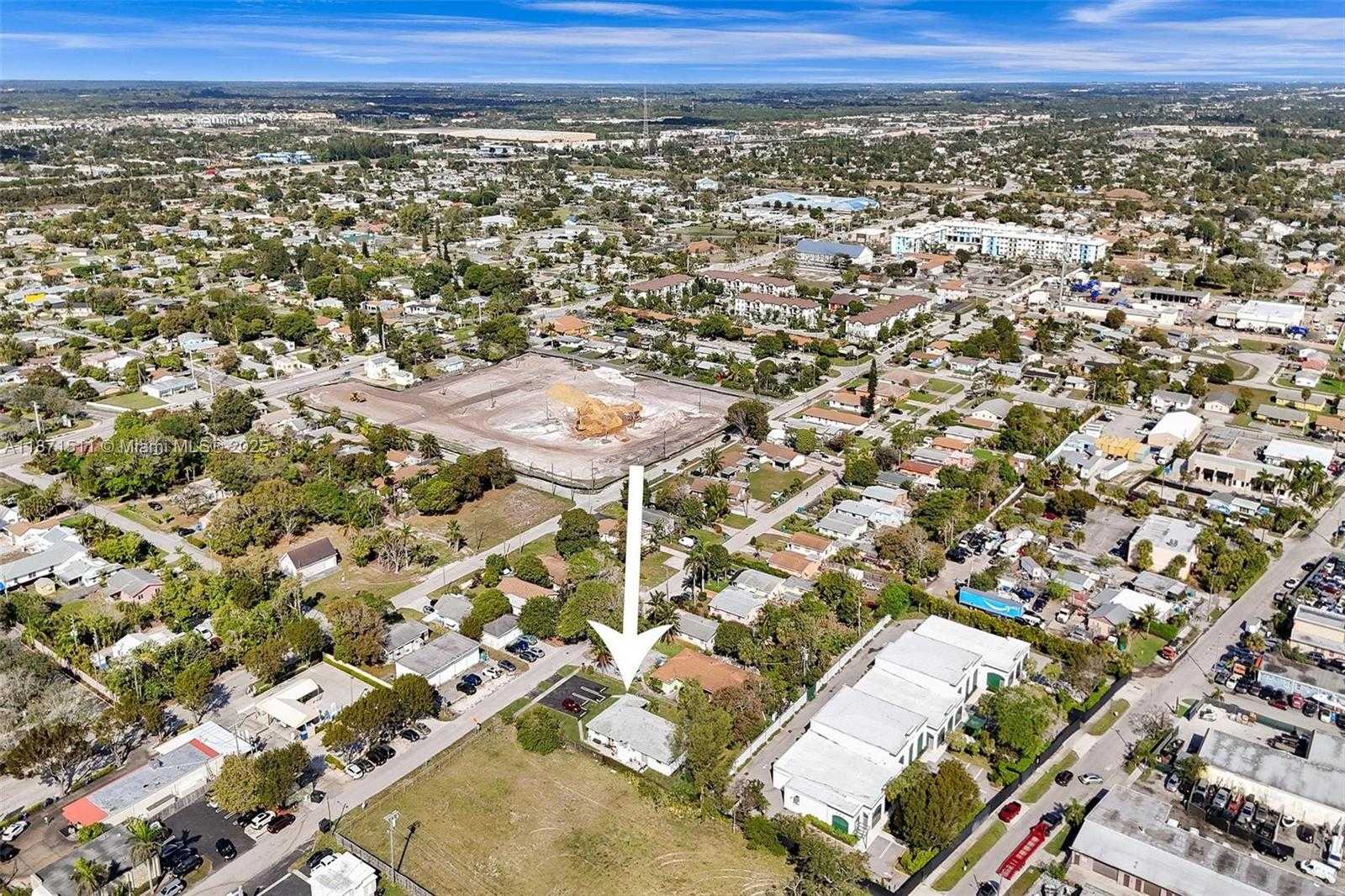 Small Image of 400 NORTH EAST 2ND ST, Boynton Beach Number 17