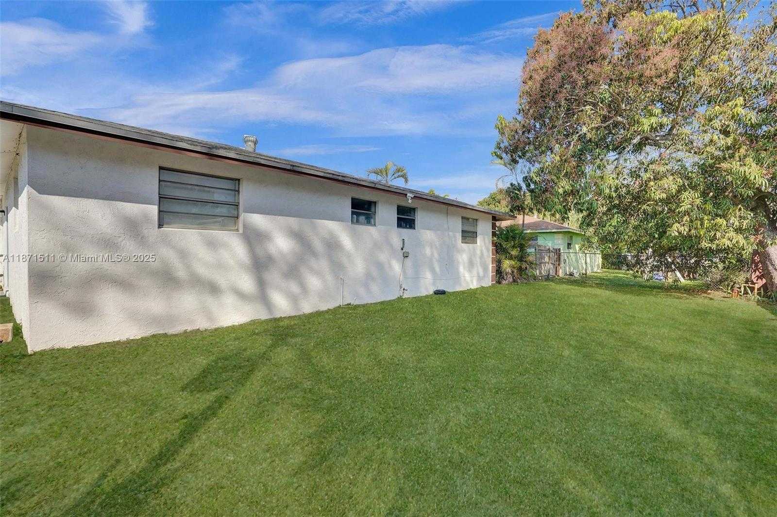 Small Image of 400 NORTH EAST 2ND ST, Boynton Beach Number 39