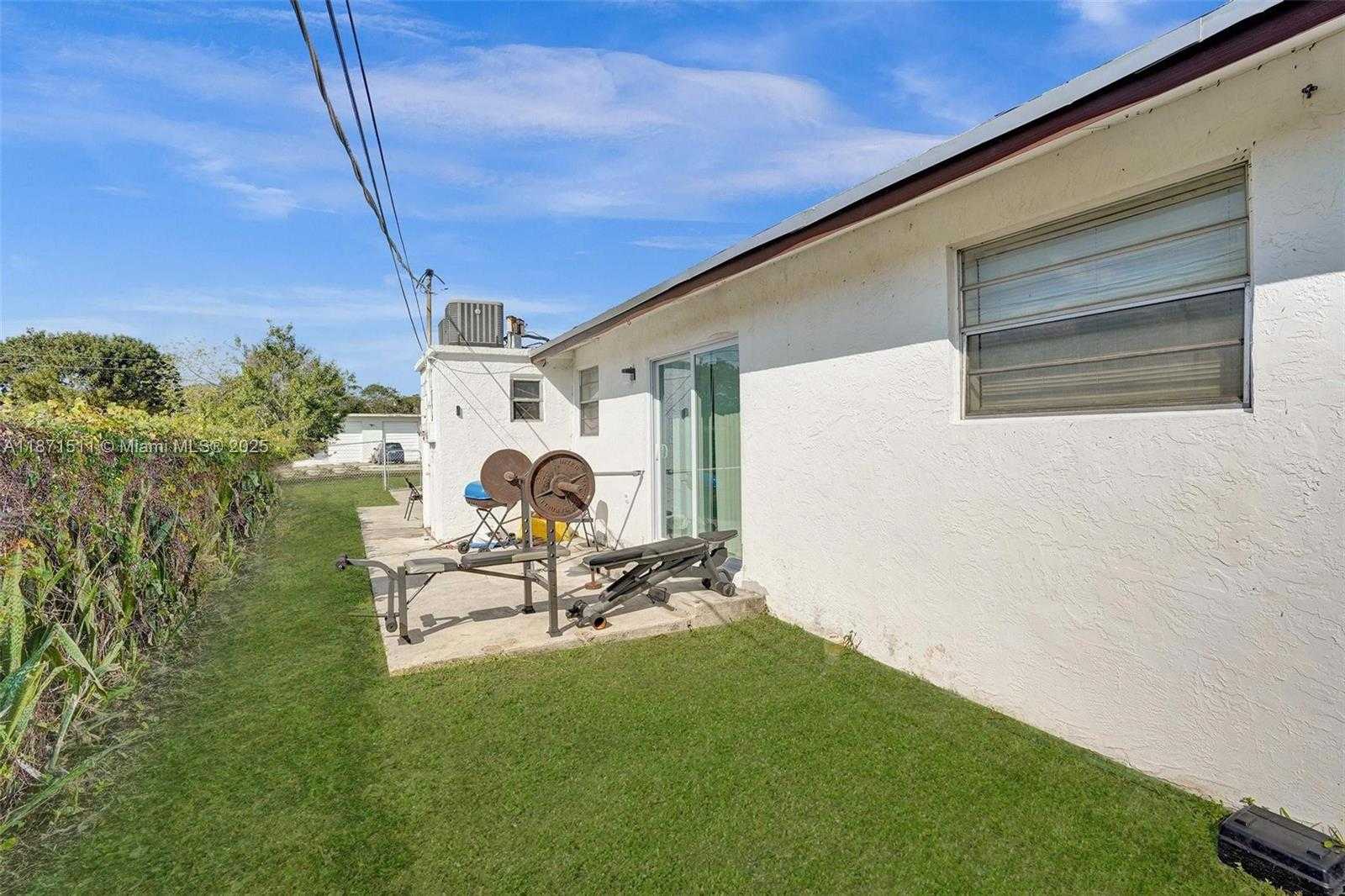 Small Image of 400 NORTH EAST 2ND ST, Boynton Beach Number 40