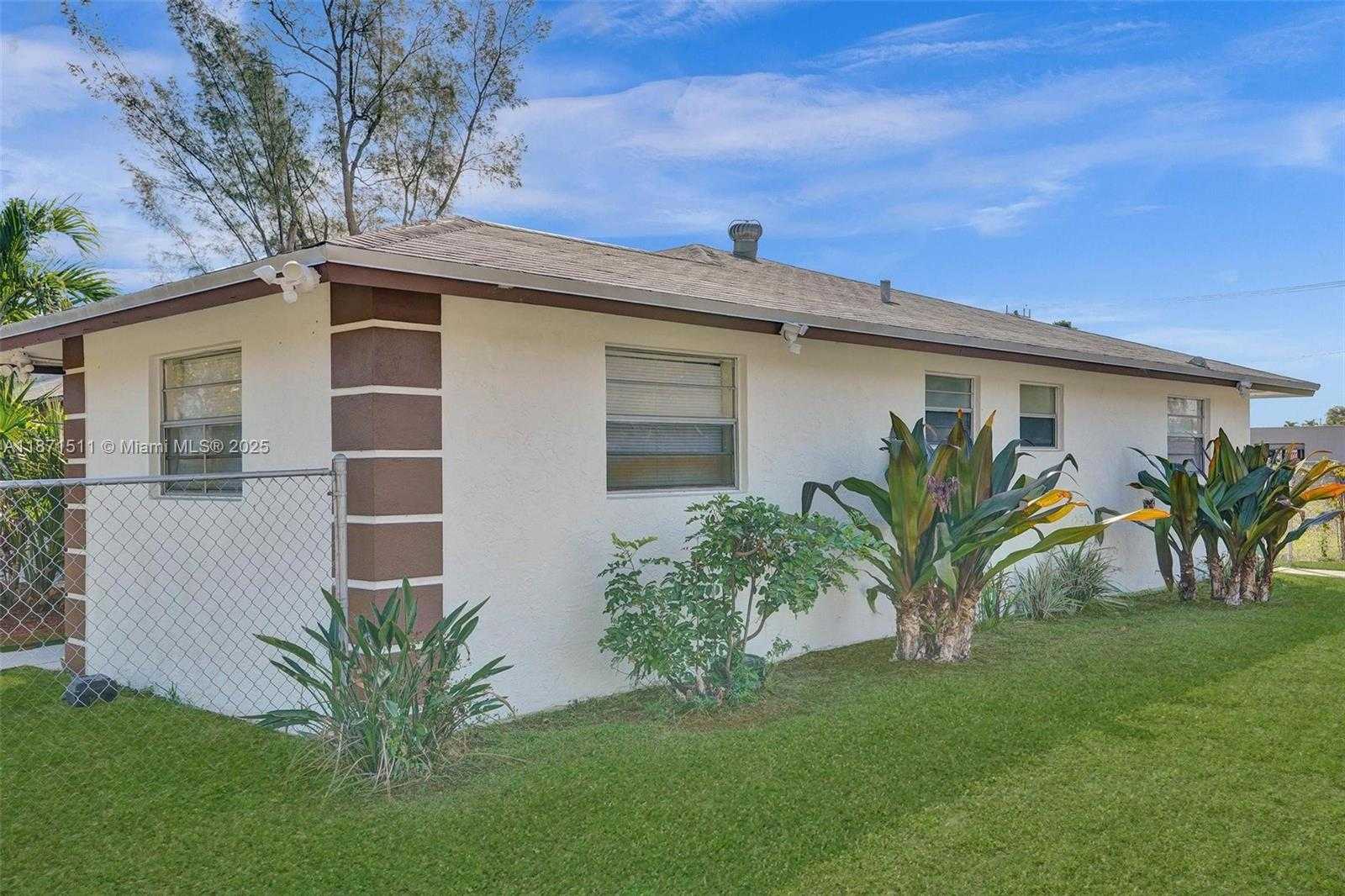 Small Image of 400 NORTH EAST 2ND ST, Boynton Beach Number 43