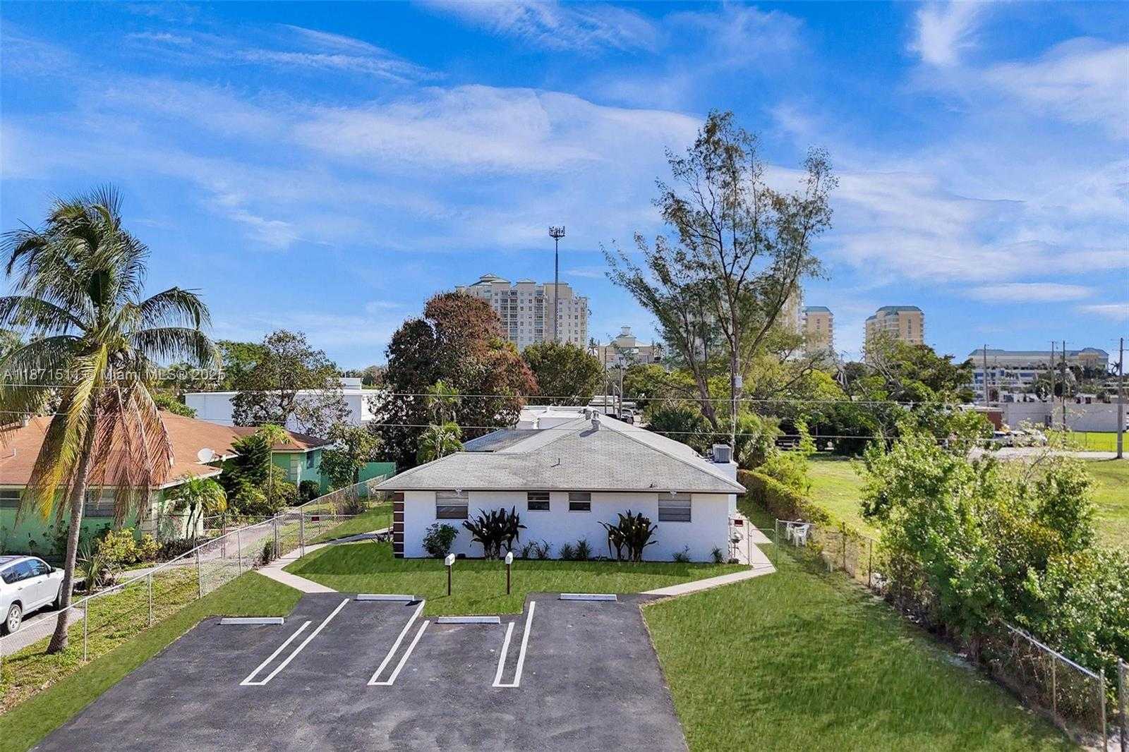 Small Image of 400 NORTH EAST 2ND ST, Boynton Beach Number 6