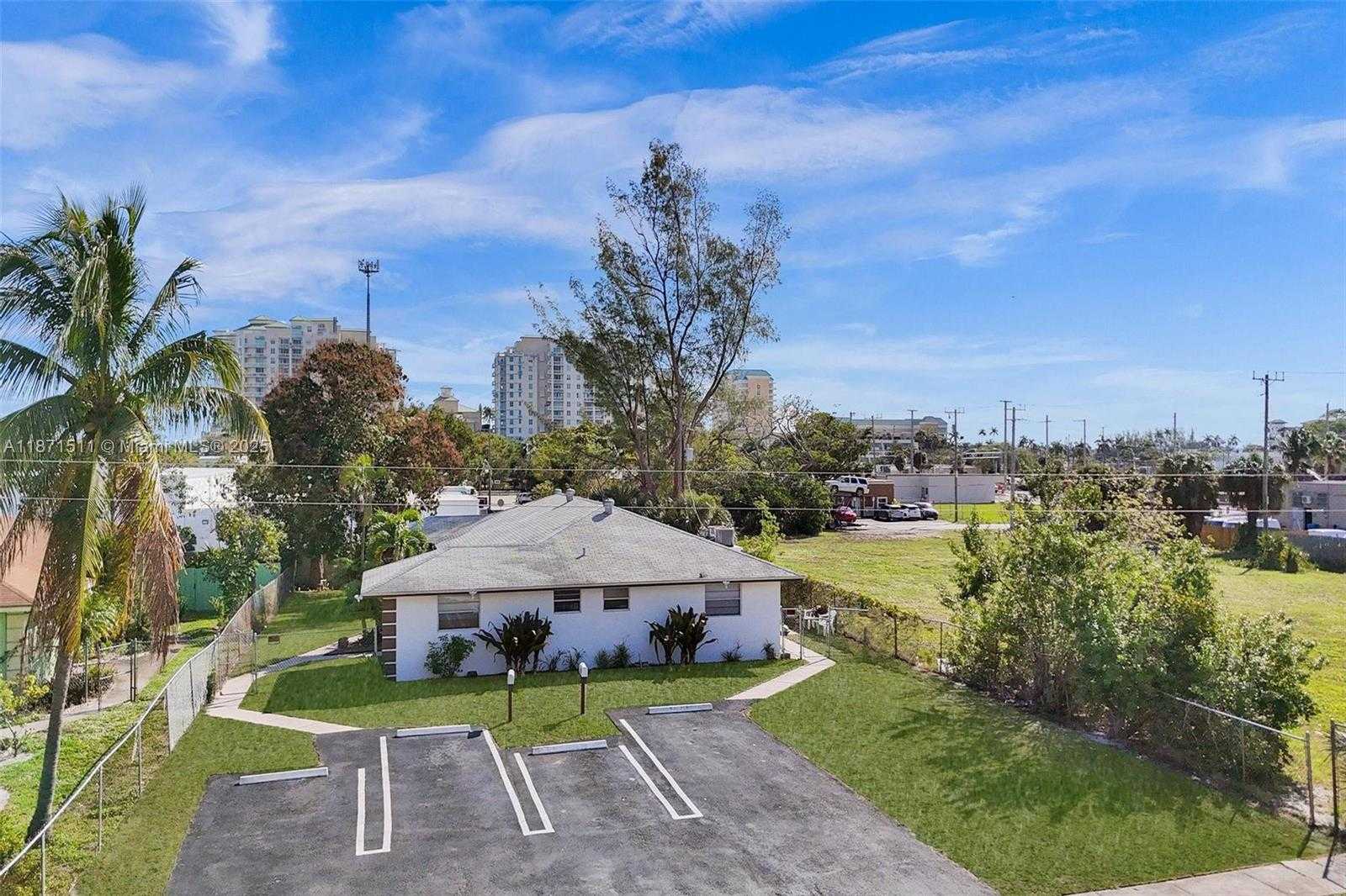 Small Image of 400 NORTH EAST 2ND ST, Boynton Beach Number 8