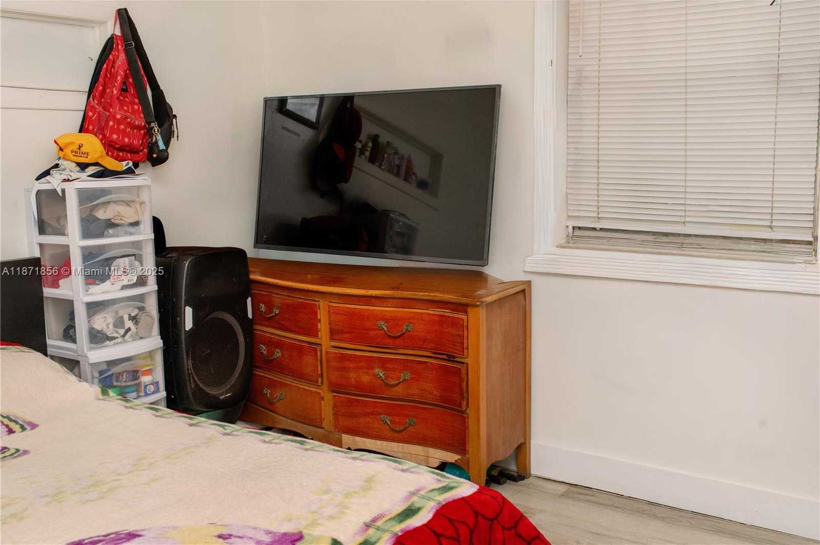 Small Image of 119 NORTH EAST 56TH ST, Miami Number 15