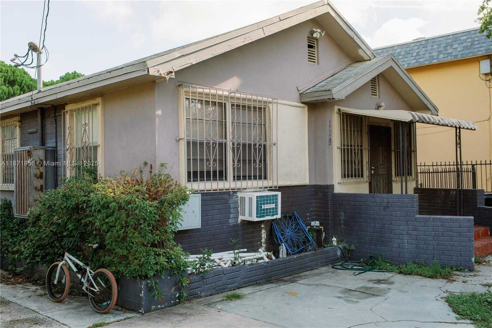 Small Image of 119 NORTH EAST 56TH ST, Miami Number 2