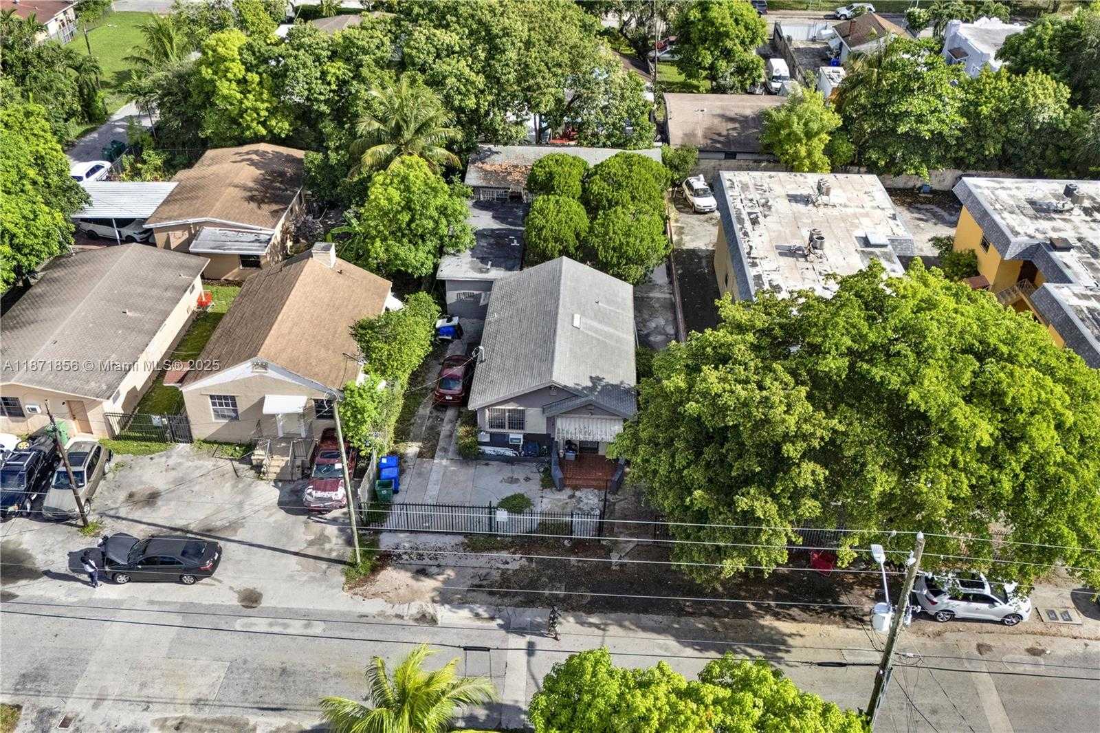 Small Image of 119 NORTH EAST 56TH ST, Miami Number 20