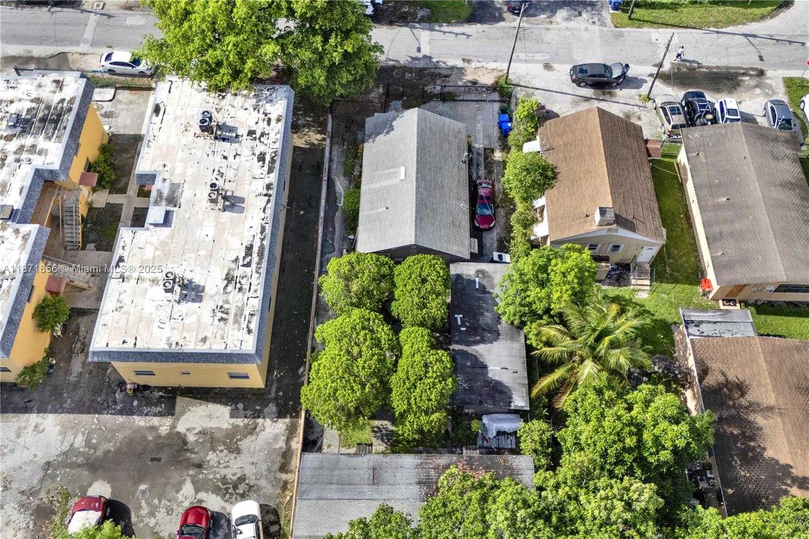 Small Image of 119 NORTH EAST 56TH ST, Miami Number 22