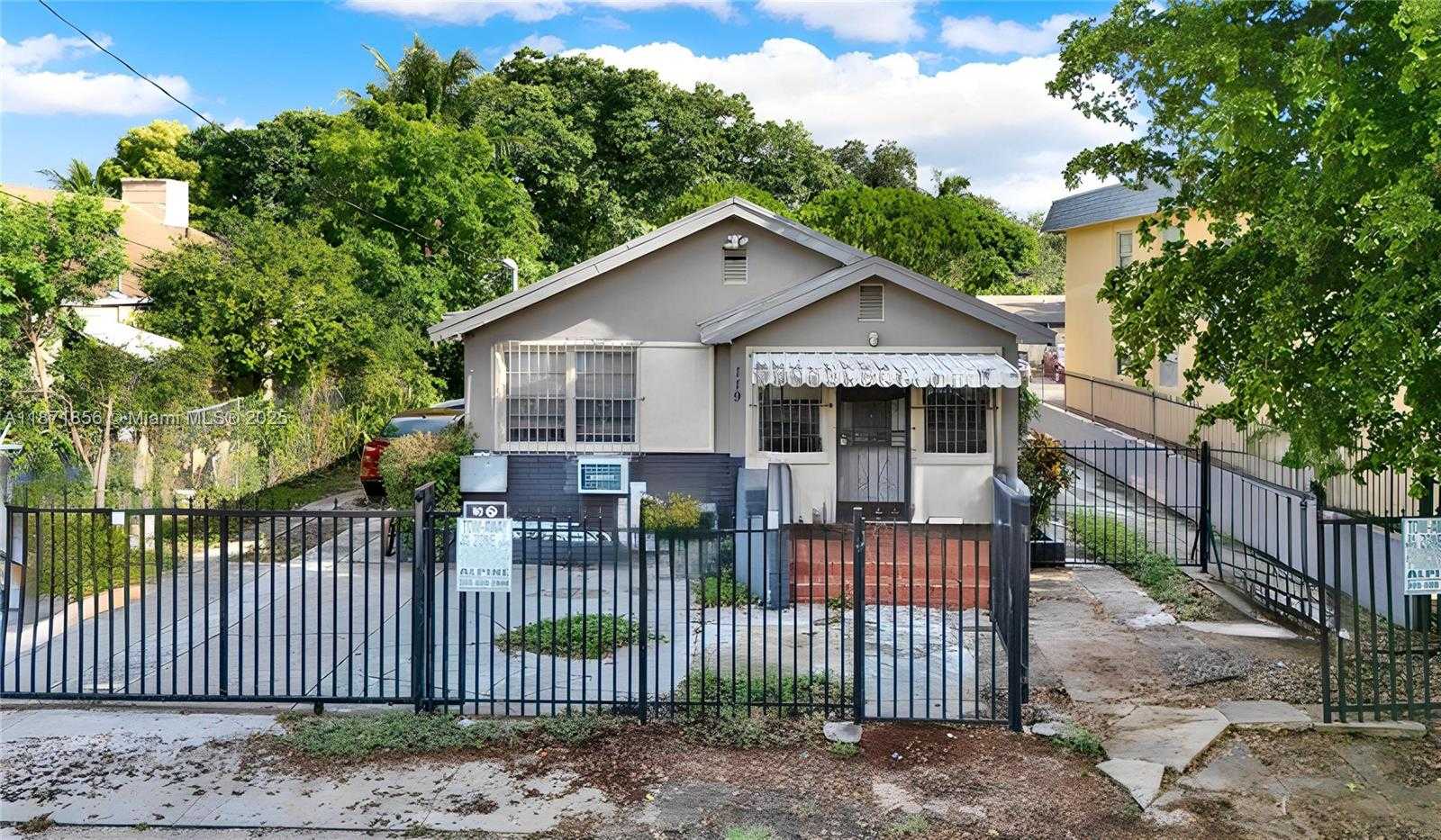 Small Image of 119 NORTH EAST 56TH ST, Miami Number 4