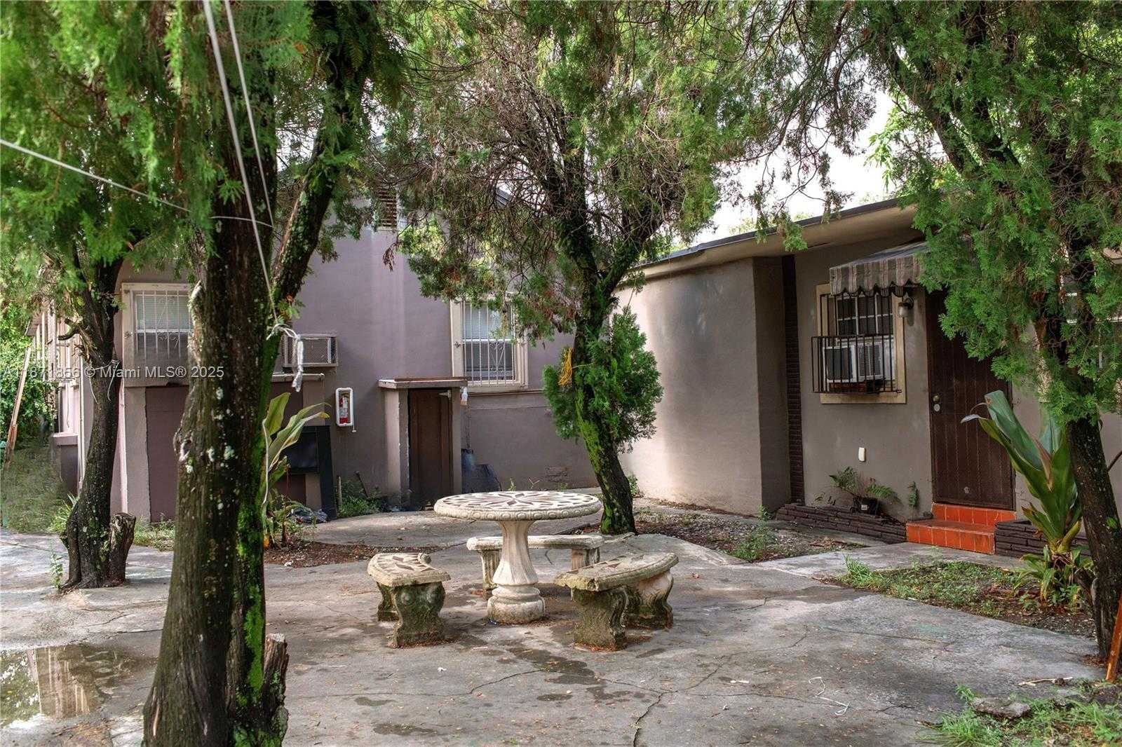 Small Image of 119 NORTH EAST 56TH ST, Miami Number 8