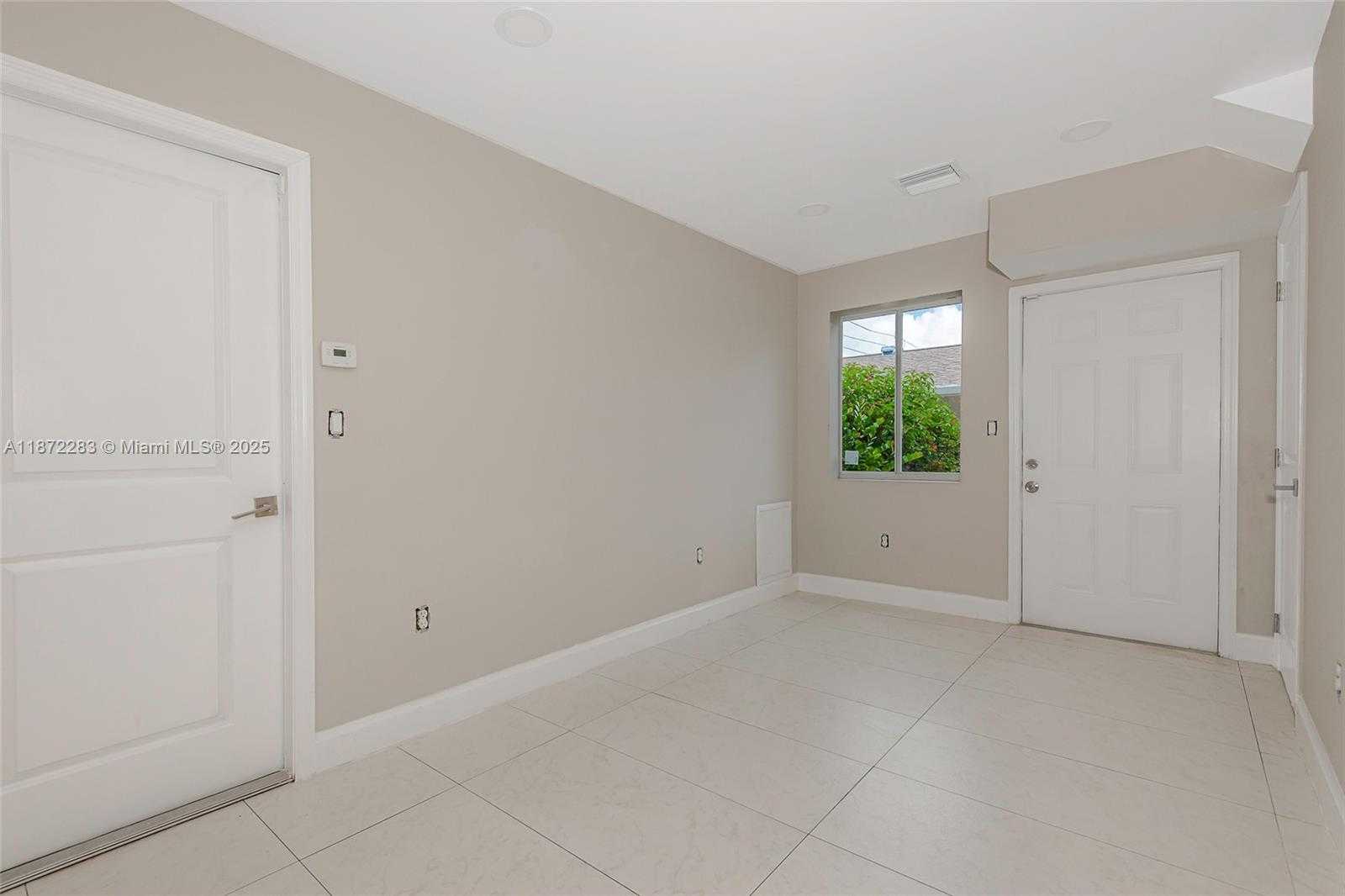 Small Image of 817 NORTH WEST 3RD AVE, Fort Lauderdale Number 3