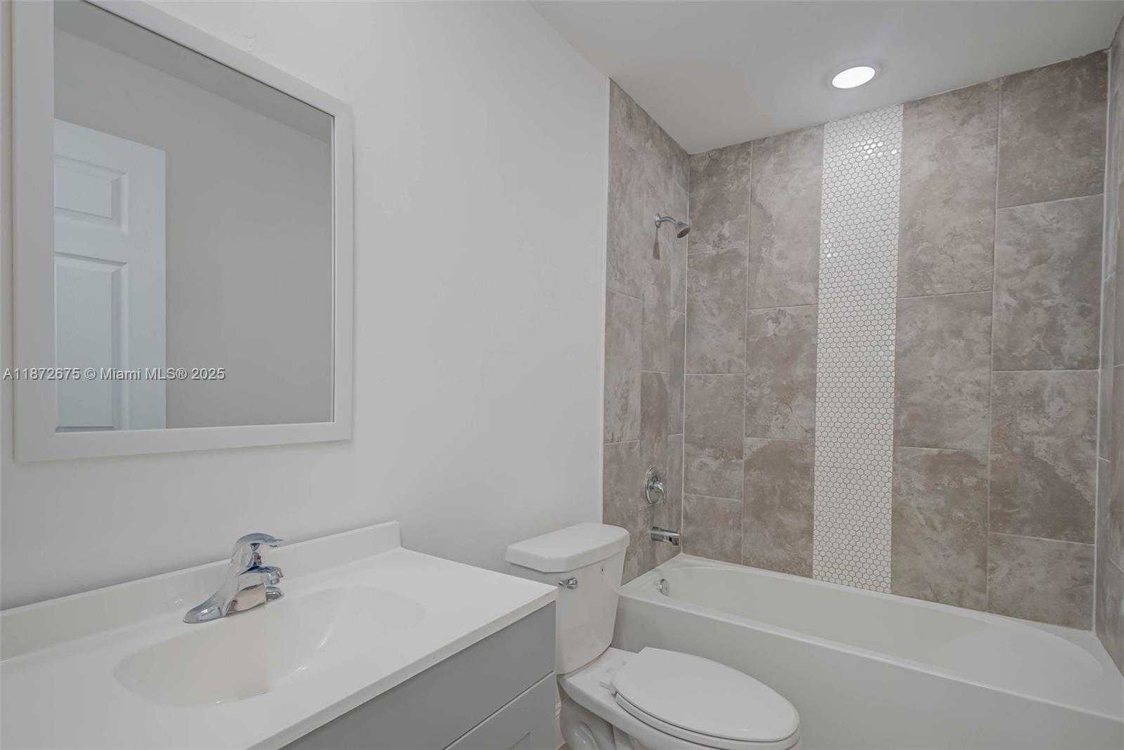 Small Image of 849 BEDFORD DR, Lehigh Acres Number 14