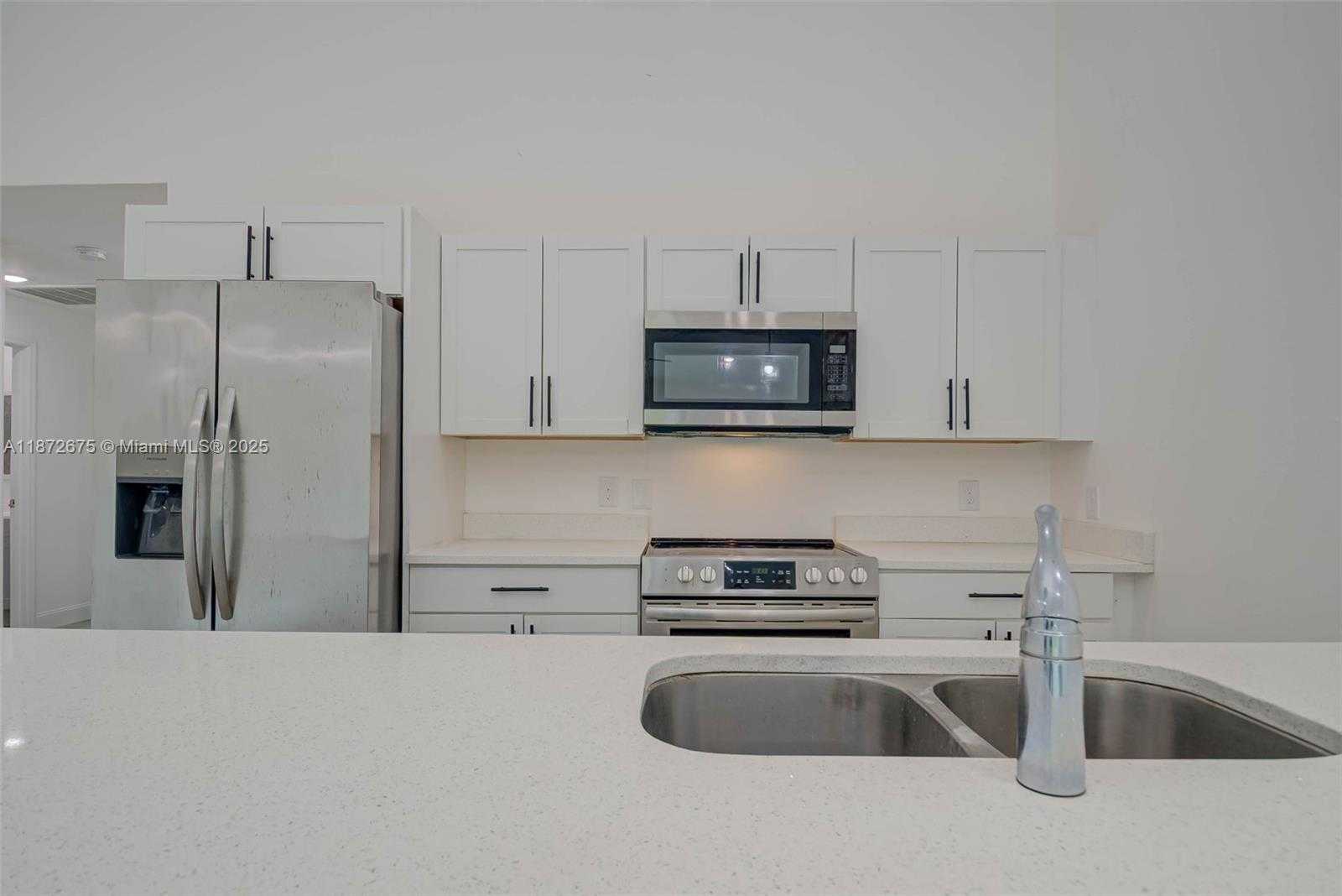 Small Image of 849 BEDFORD DR, Lehigh Acres Number 22