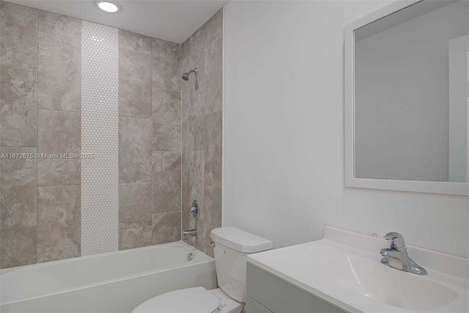Small Image of 849 BEDFORD DR, Lehigh Acres Number 27