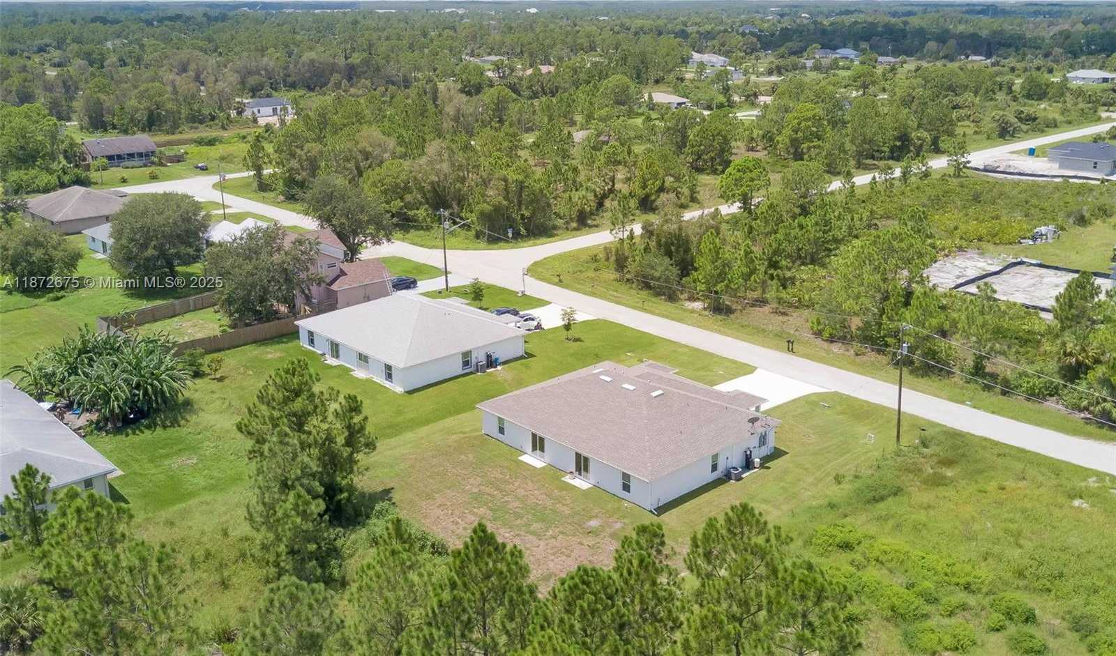 Small Image of 849 BEDFORD DR, Lehigh Acres Number 31