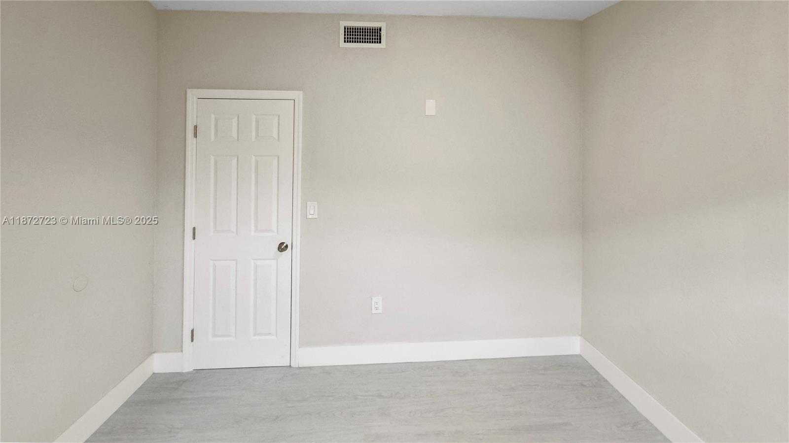 Small Image of 1557 NORTH WEST 66TH ST #2, Miami Number 11