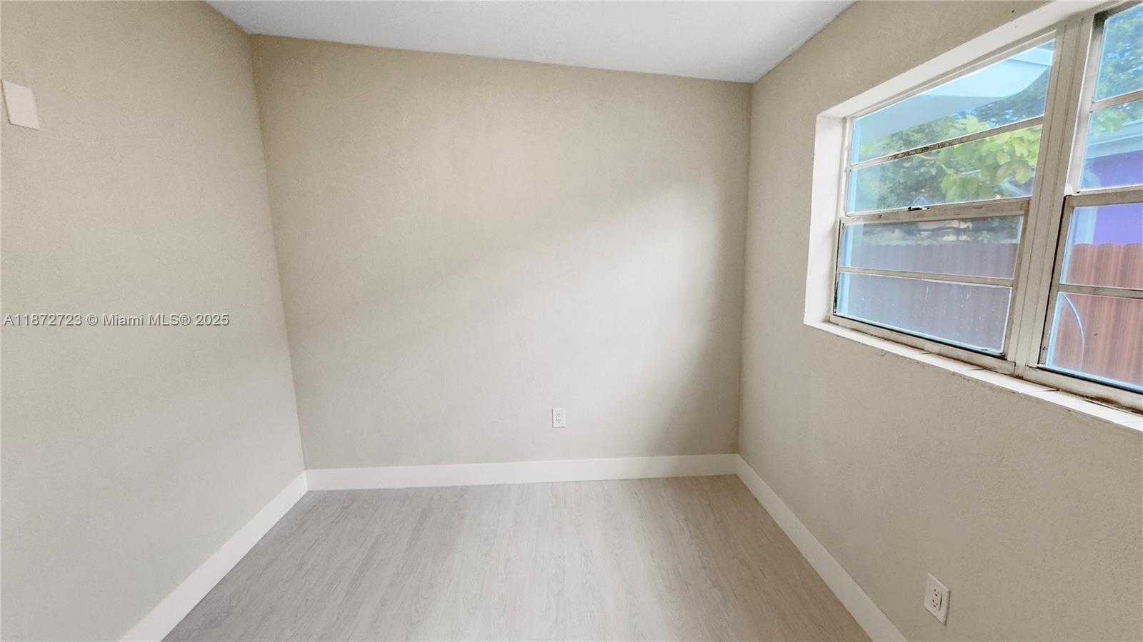 Small Image of 1557 NORTH WEST 66TH ST #2, Miami Number 12