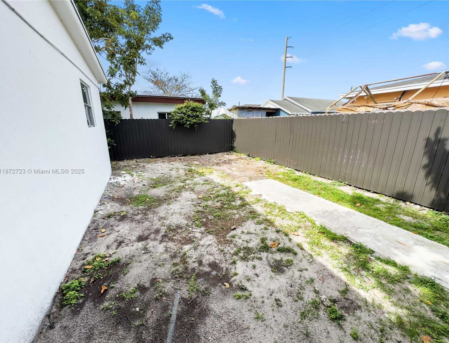 Small Image of 1557 NORTH WEST 66TH ST #2, Miami Number 17