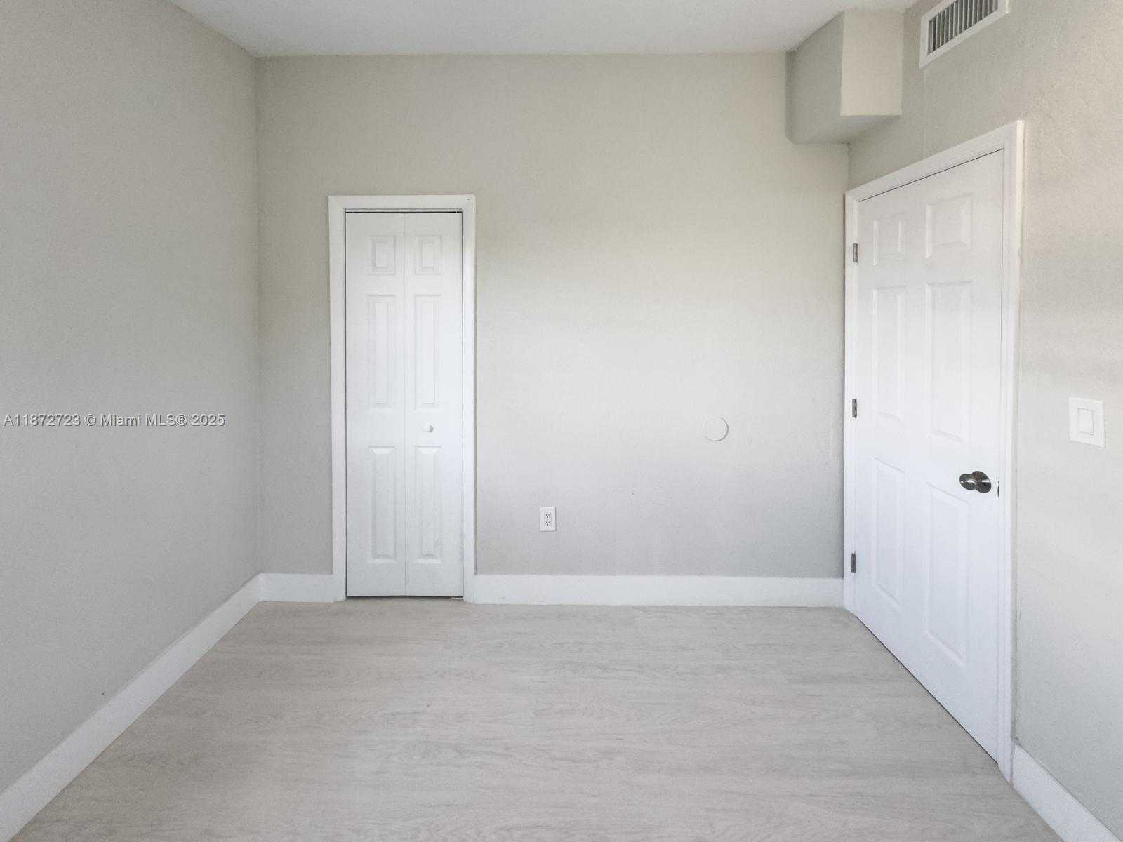 Small Image of 1557 NORTH WEST 66TH ST #2, Miami Number 27