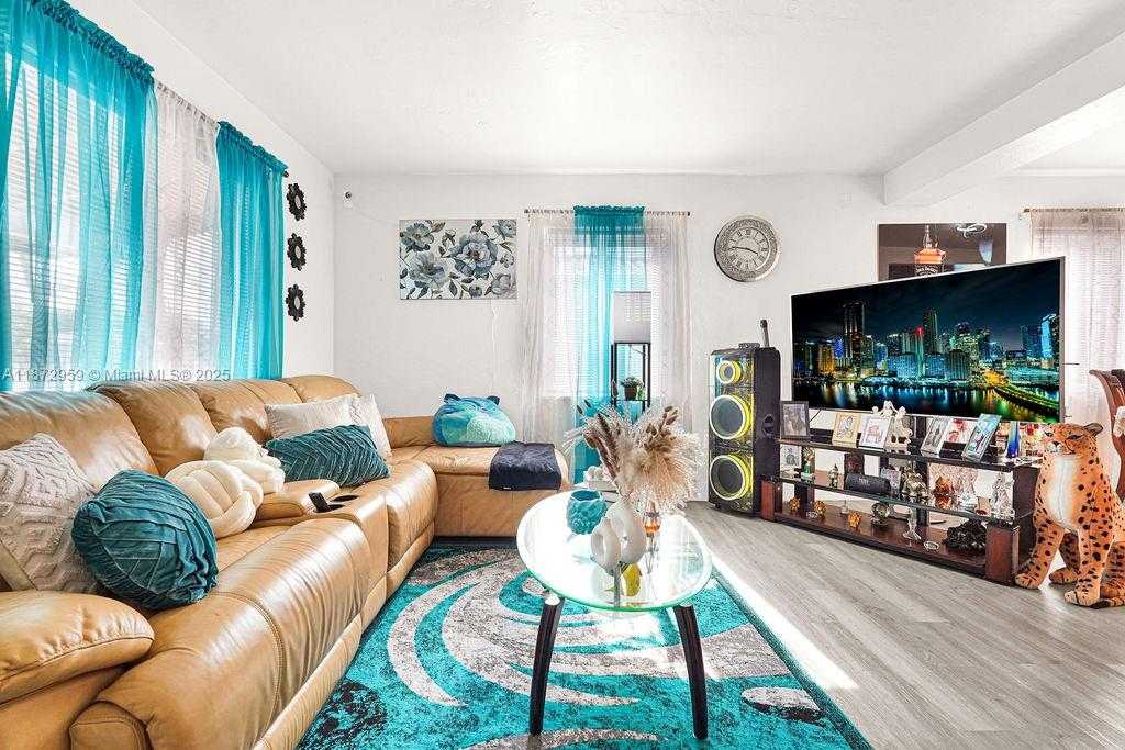 Small Image of 6501 SOUTH WEST 4TH ST, Miami Number 11