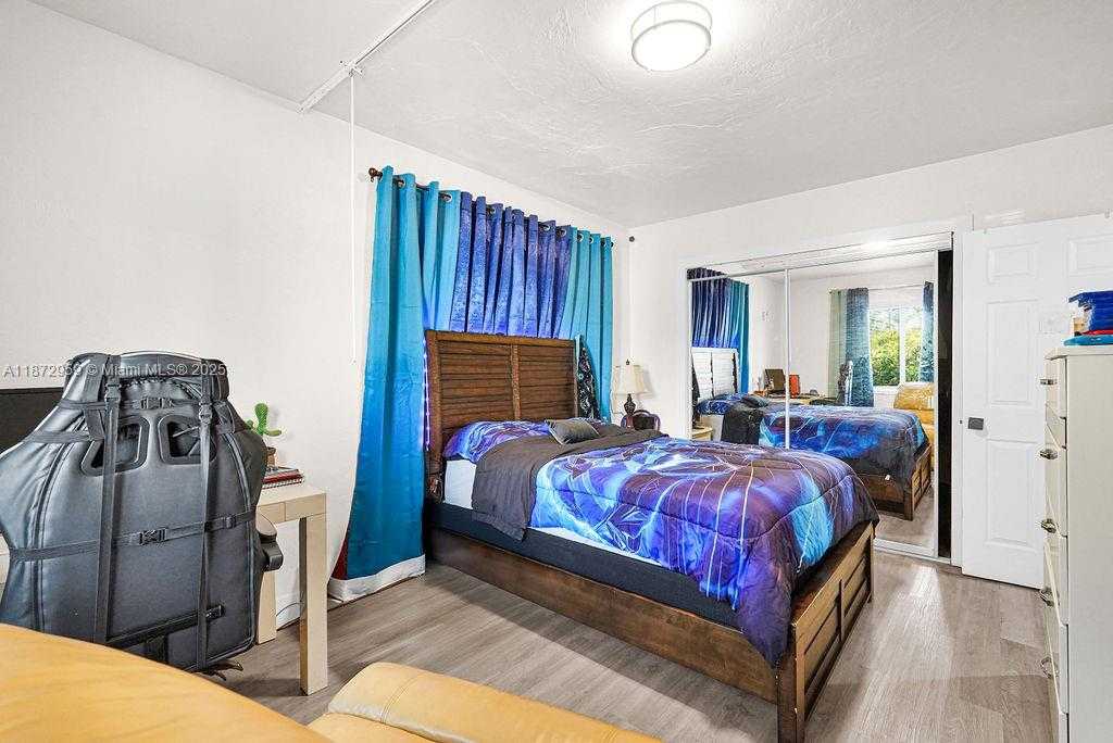 Small Image of 6501 SOUTH WEST 4TH ST, Miami Number 13